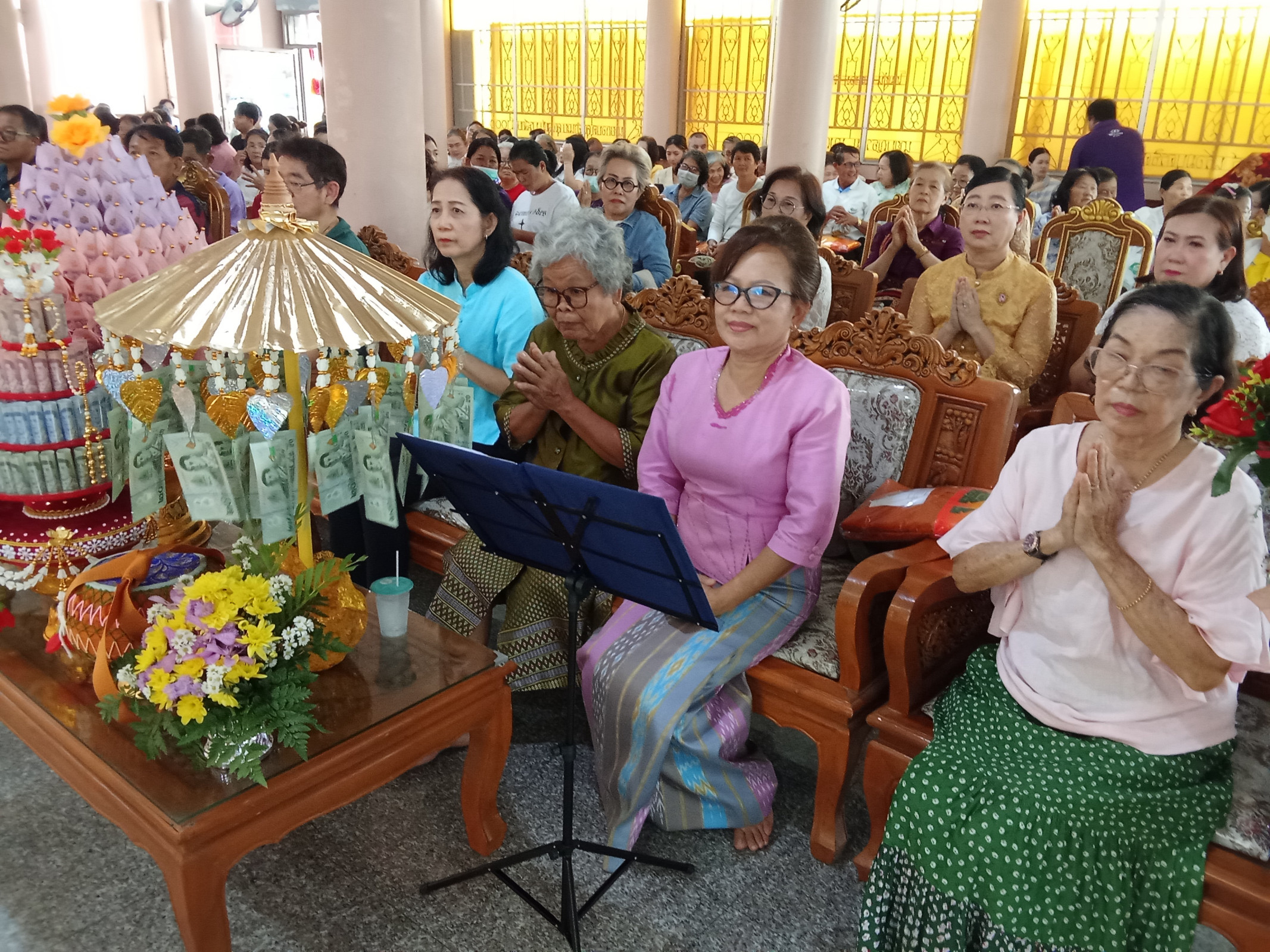 ภาพร่วมพิธีกรรมวัดห้วยไผ่