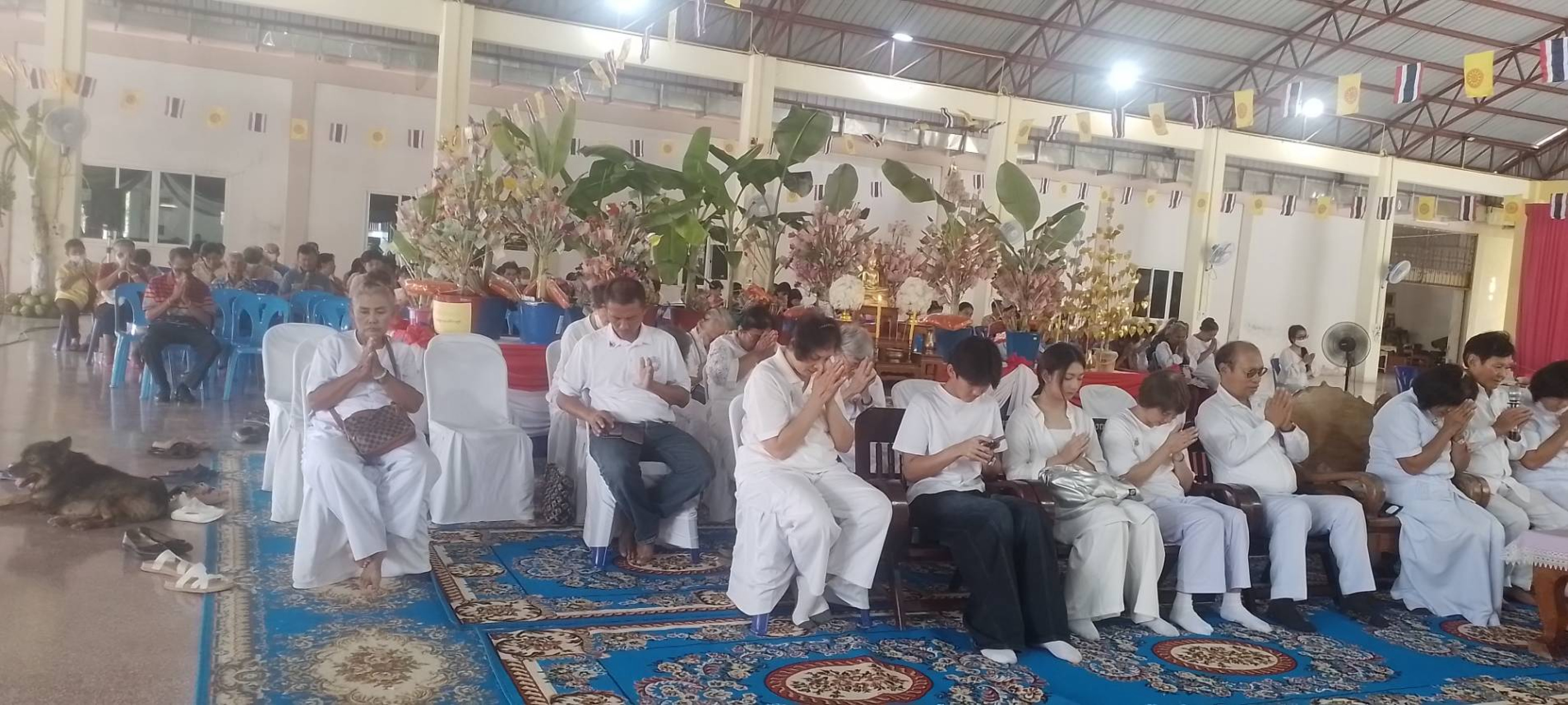 ภาพร่วมพิธีกรรมวัดดอนเซ่ง