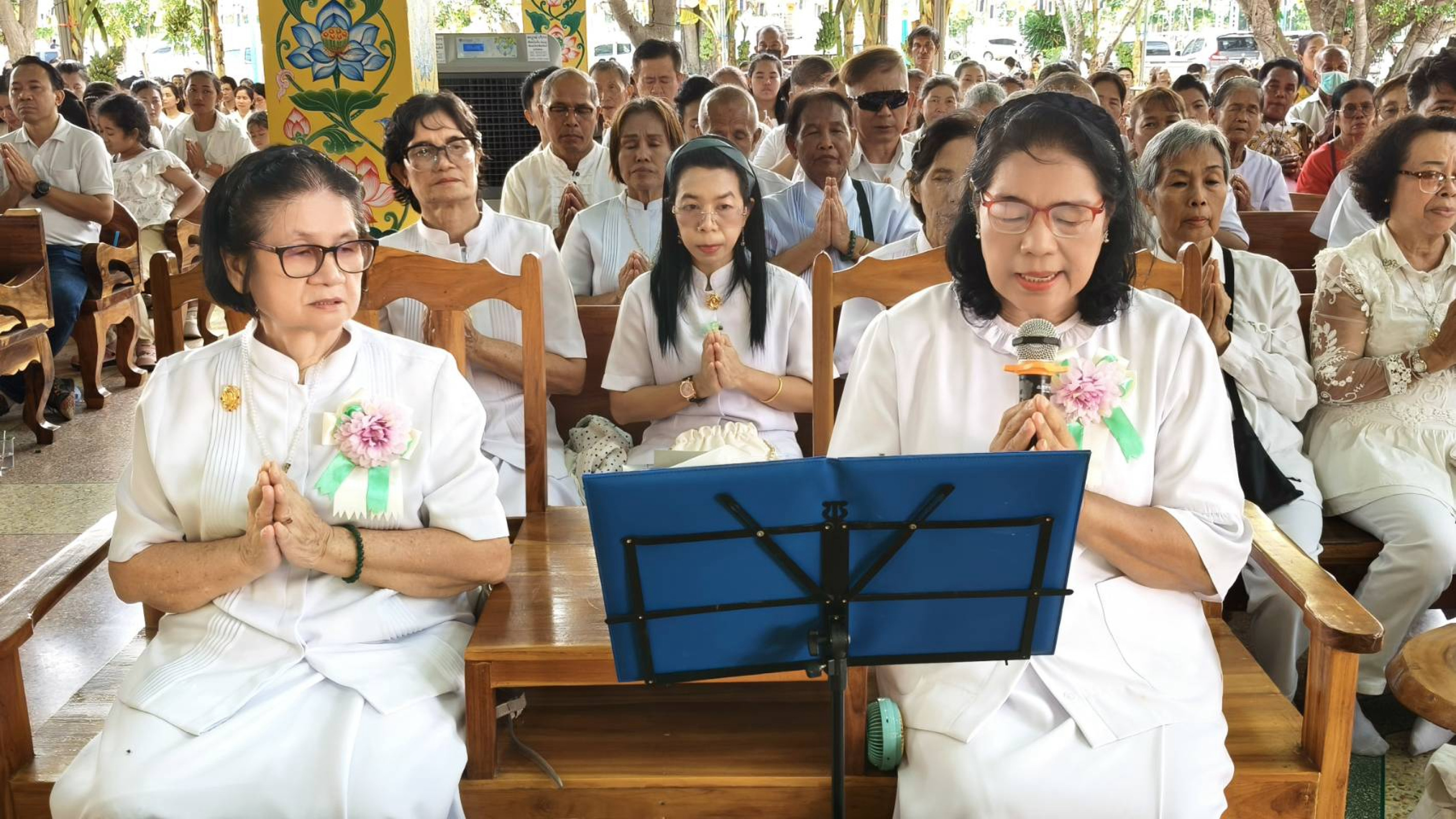 ภาพกล่าวคำถวายกฐินวัดหนองมะค่า