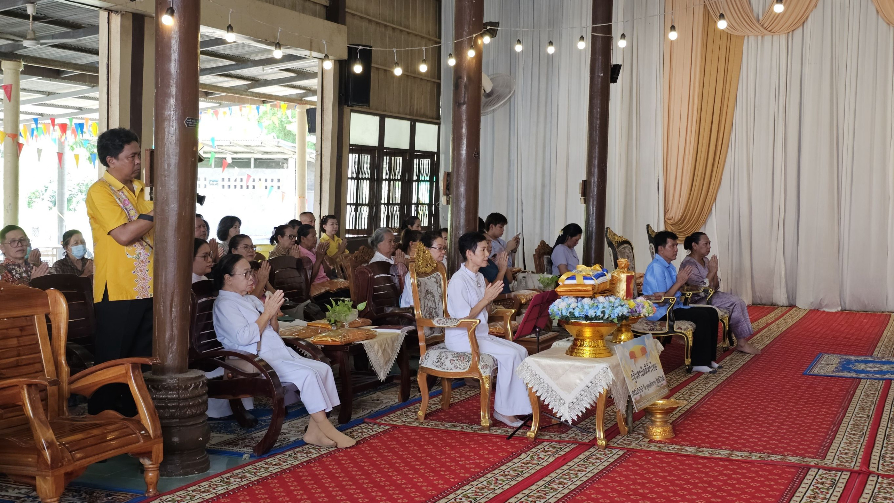 ภาพร่วมพิธีกรรมวัดบางสองร้อย
