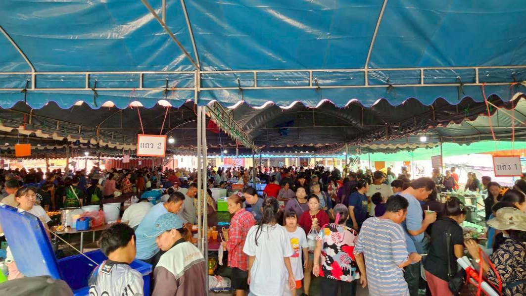 ภาพร่วมพิธีกรรมวัดใหม่สี่หมื่น