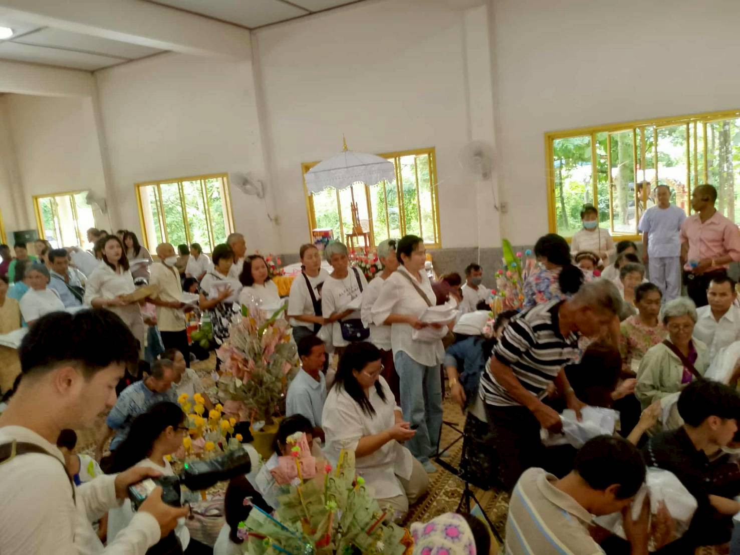 ภาพร่วมพิธีกรรมวัดป่าพุชะเอม