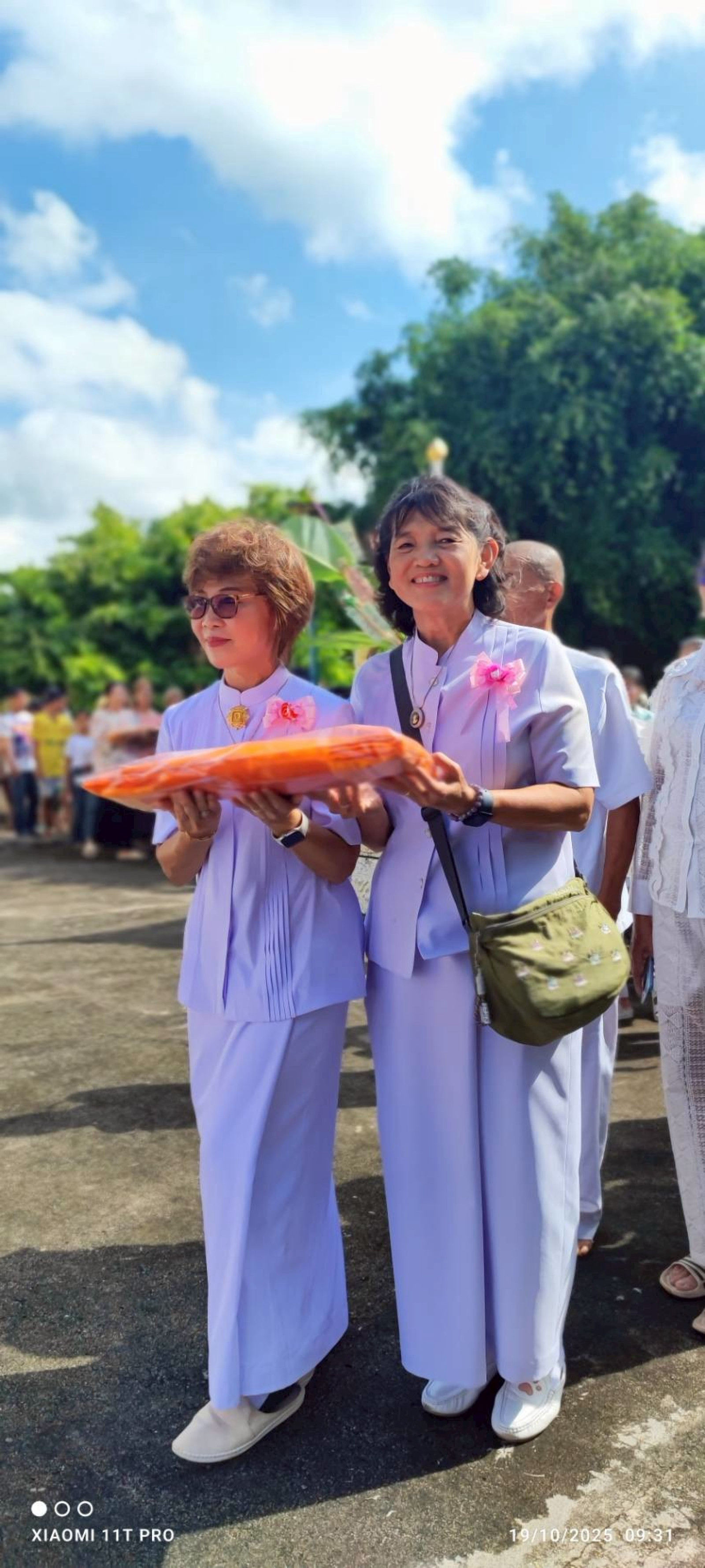 ภาพร่วมพิธีกรรมวัดมาบแค