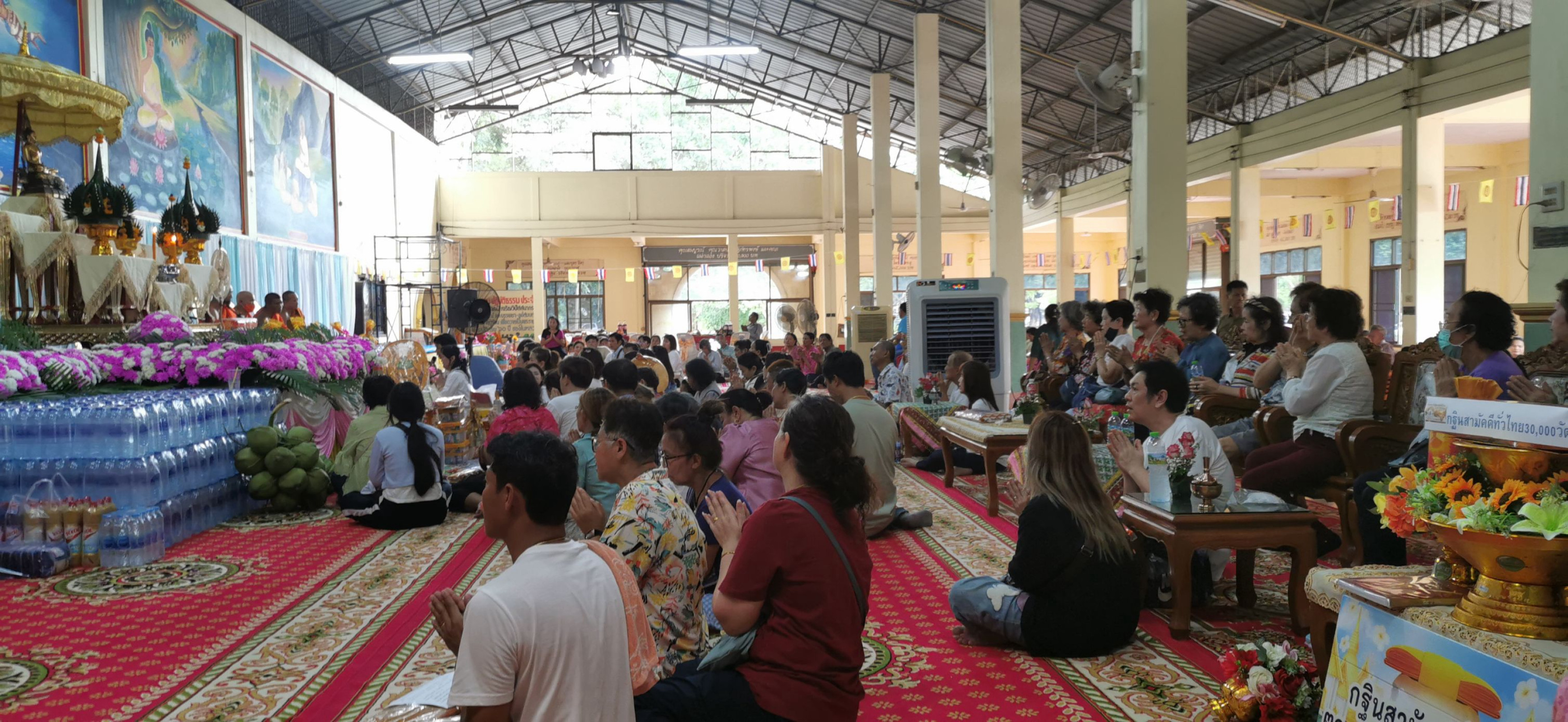 ภาพร่วมพิธีกรรมวัดเขาถ้ำทะลุ