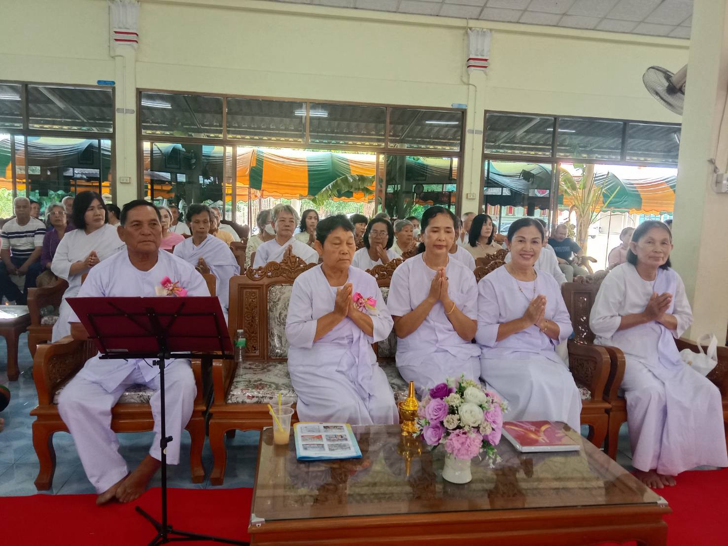 ภาพกล่าวคำถวายกฐินวัดบ้านบ่อ