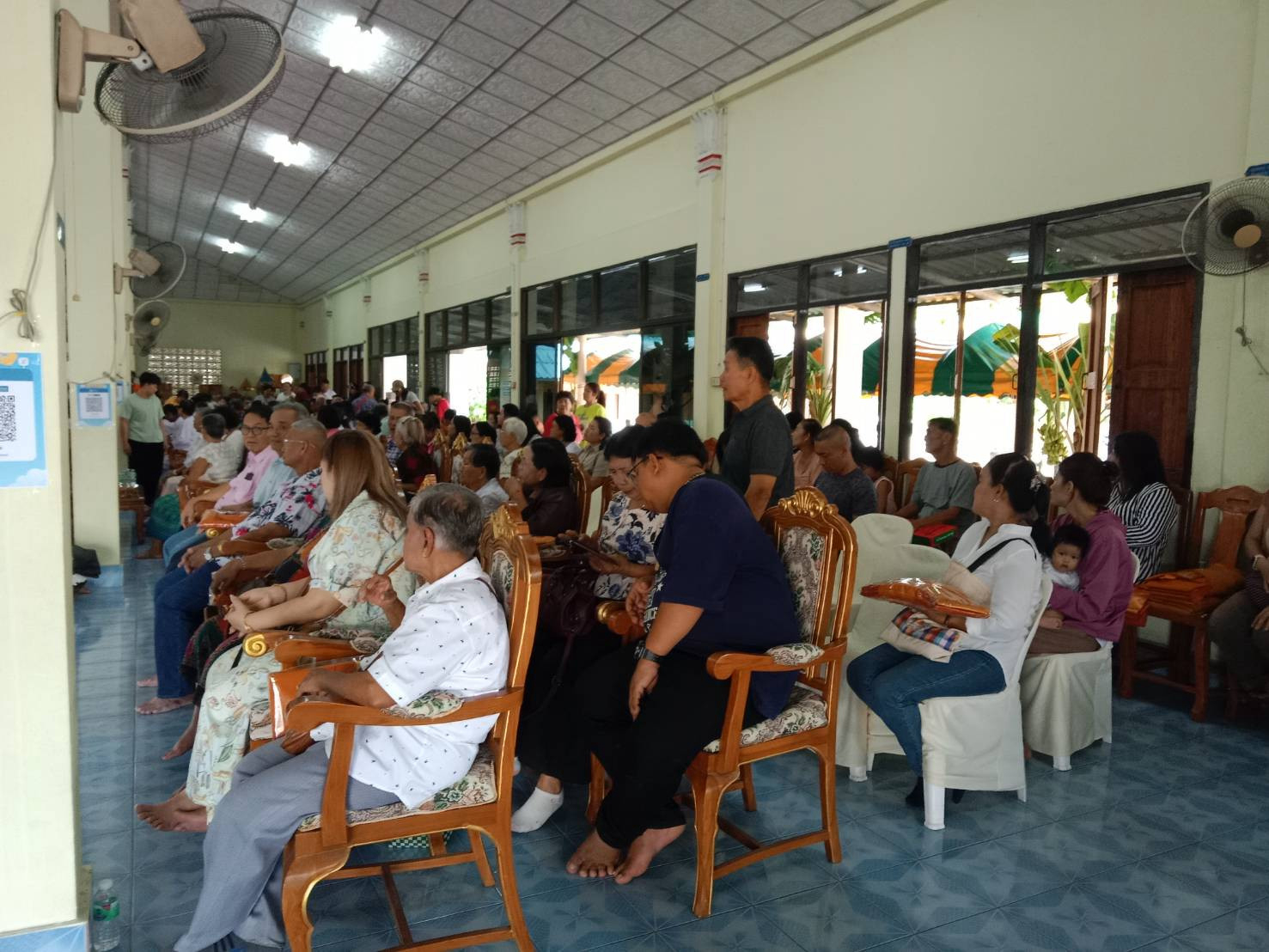 ภาพร่วมพิธีกรรมวัดบ้านบ่อ