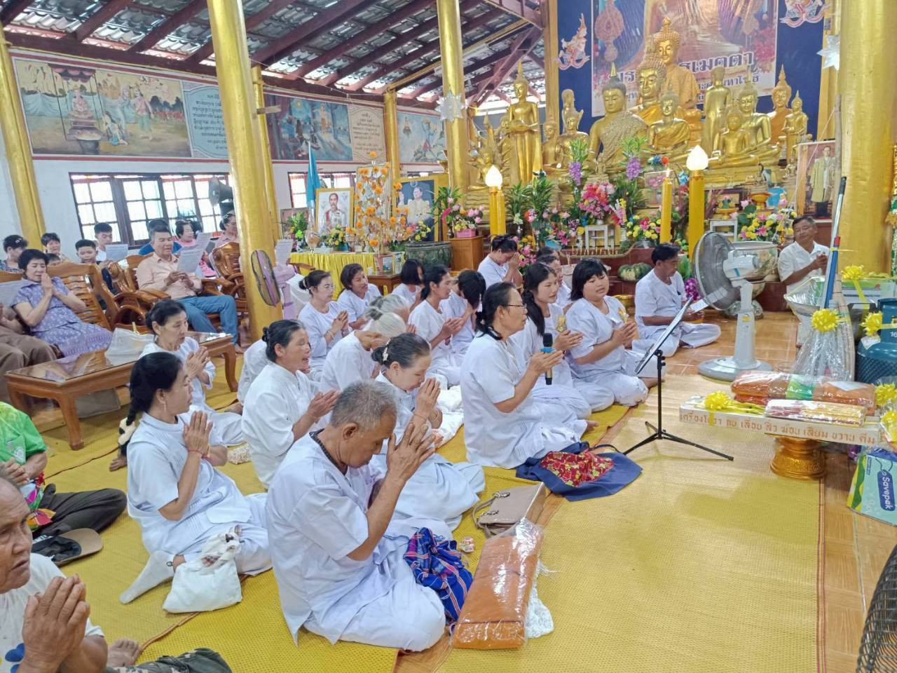 ภาพกล่าวคำถวายกฐินวัดบ่อหวี