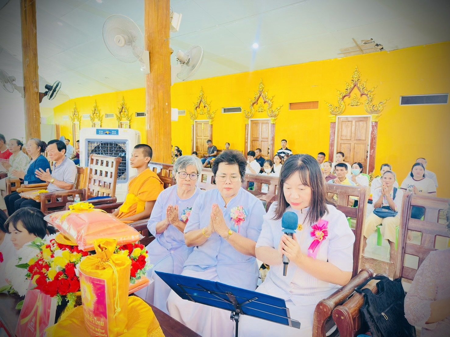 ภาพกล่าวคำถวายกฐินวัดนิยมธรรมาราม