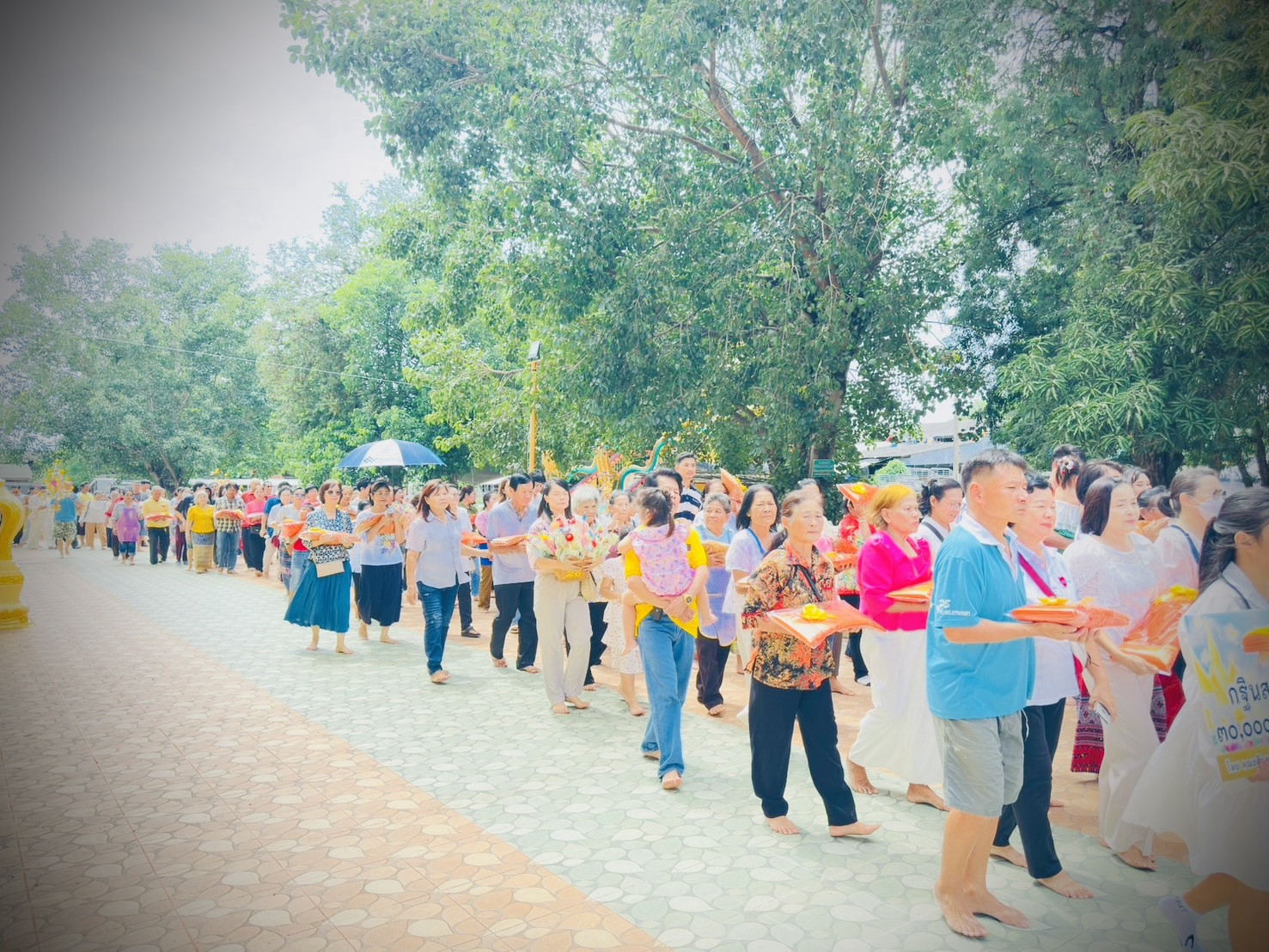 ภาพร่วมพิธีกรรมวัดนิยมธรรมาราม