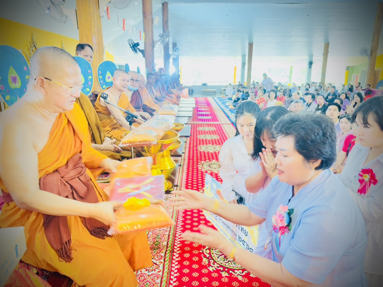 ภาพร่วมพิธีกรรมวัดนิยมธรรมาราม