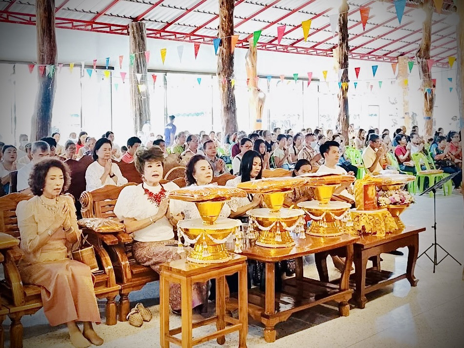 ภาพร่วมพิธีกรรมวัดหนองนกกะเรียน