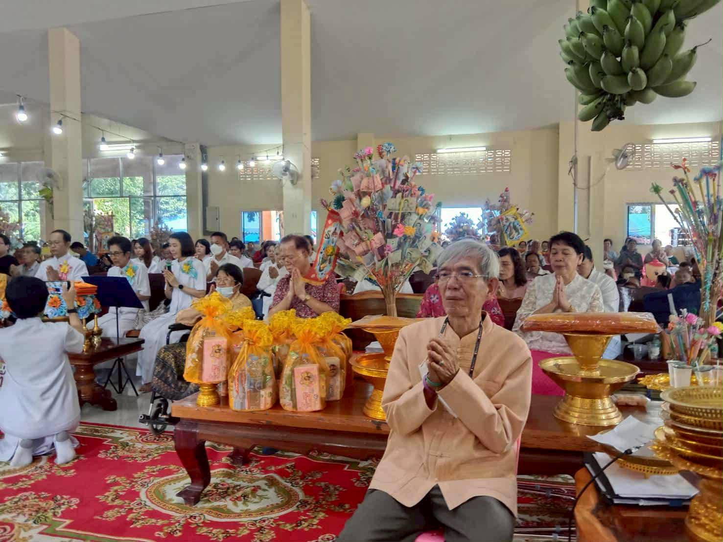 ภาพร่วมพิธีกรรมวัดสุวรรณคีรี