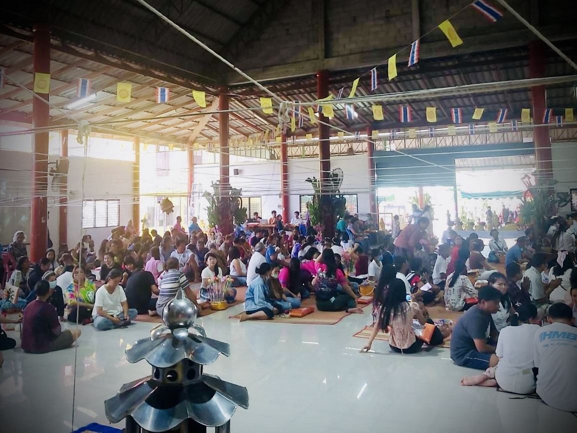 ภาพร่วมพิธีกรรมวัดทุ่งกระถิน