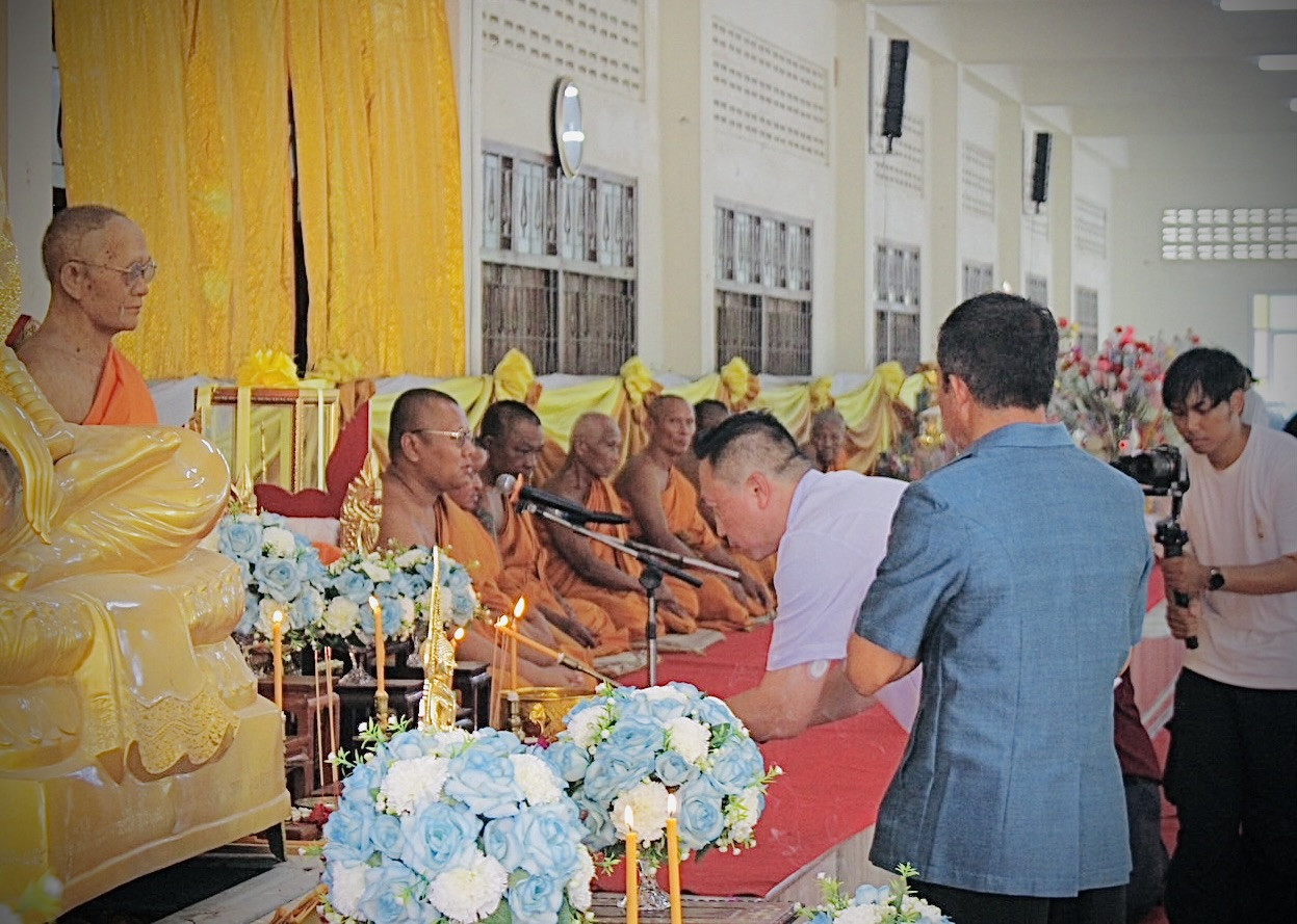 ภาพร่วมพิธีกรรมวัดรางบัว