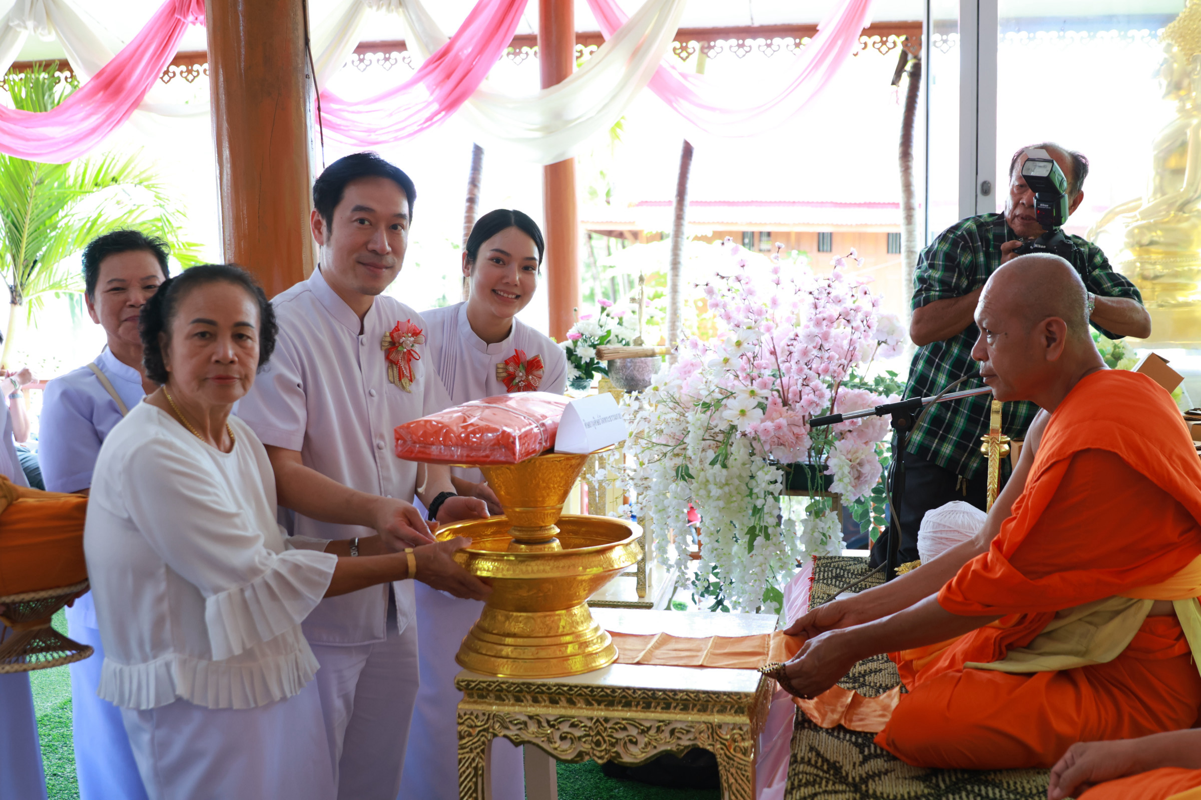 ภาพร่วมพิธีกรรมวัดธรรมสถิตติ์วราราม