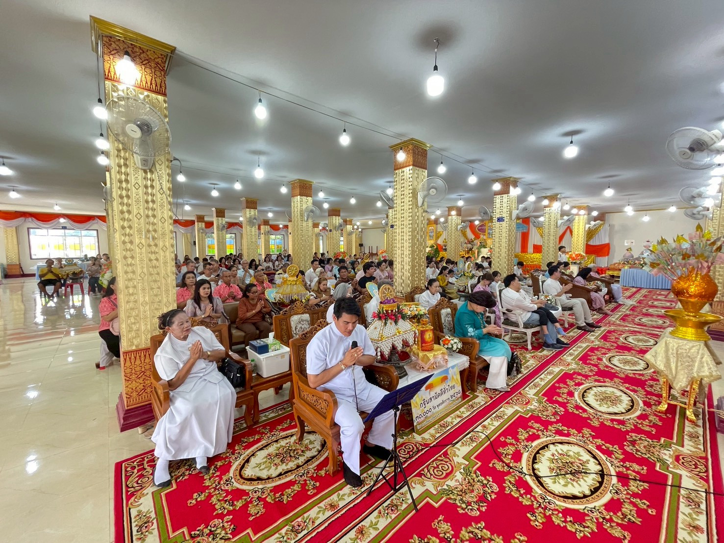 ภาพร่วมพิธีกรรมวัดบางแก้ว