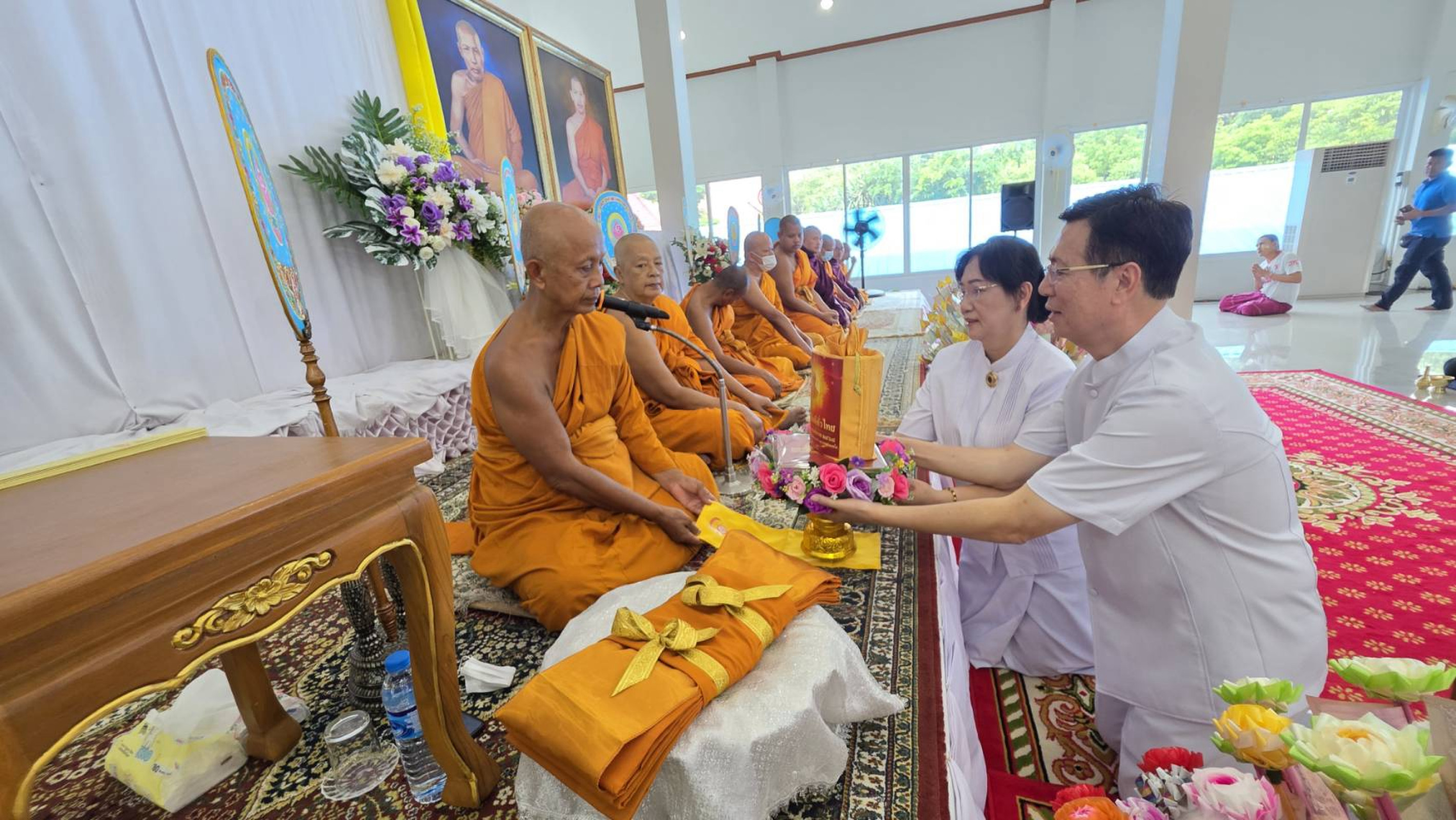 ภาพร่วมพิธีกรรมวัดศรีเมือง
