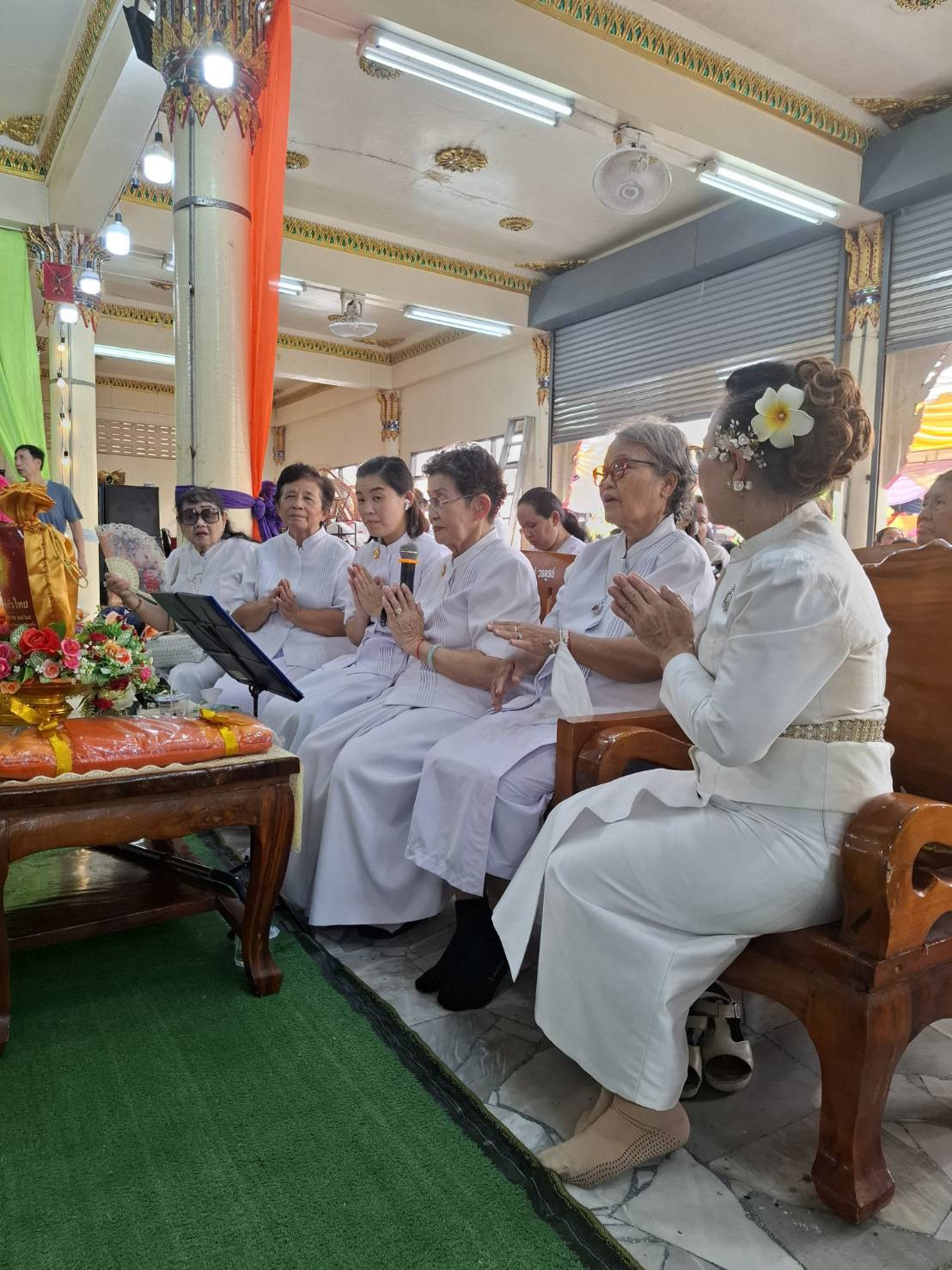 ภาพร่วมพิธีกรรมวัดบางกระเจ้า
