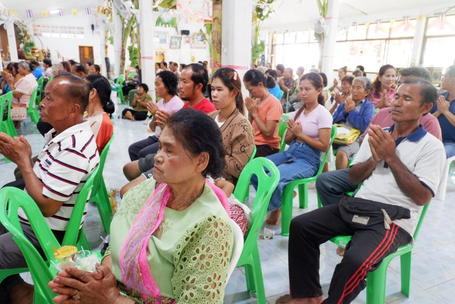 ภาพร่วมพิธีกรรมวัดยางชุม