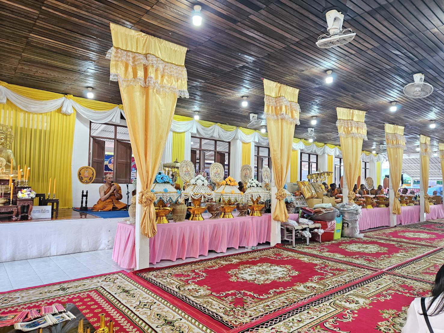 ภาพร่วมพิธีกรรมวัดศรีวนาราม