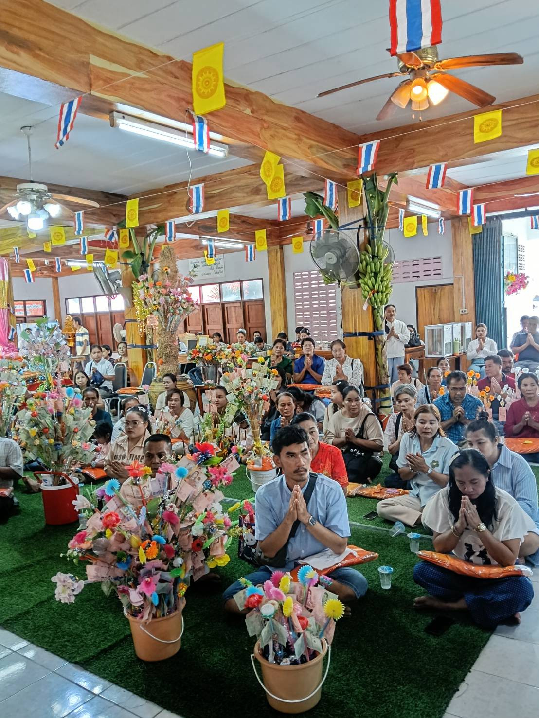 ภาพร่วมพิธีกรรมวัดท่าประชาสรรค์