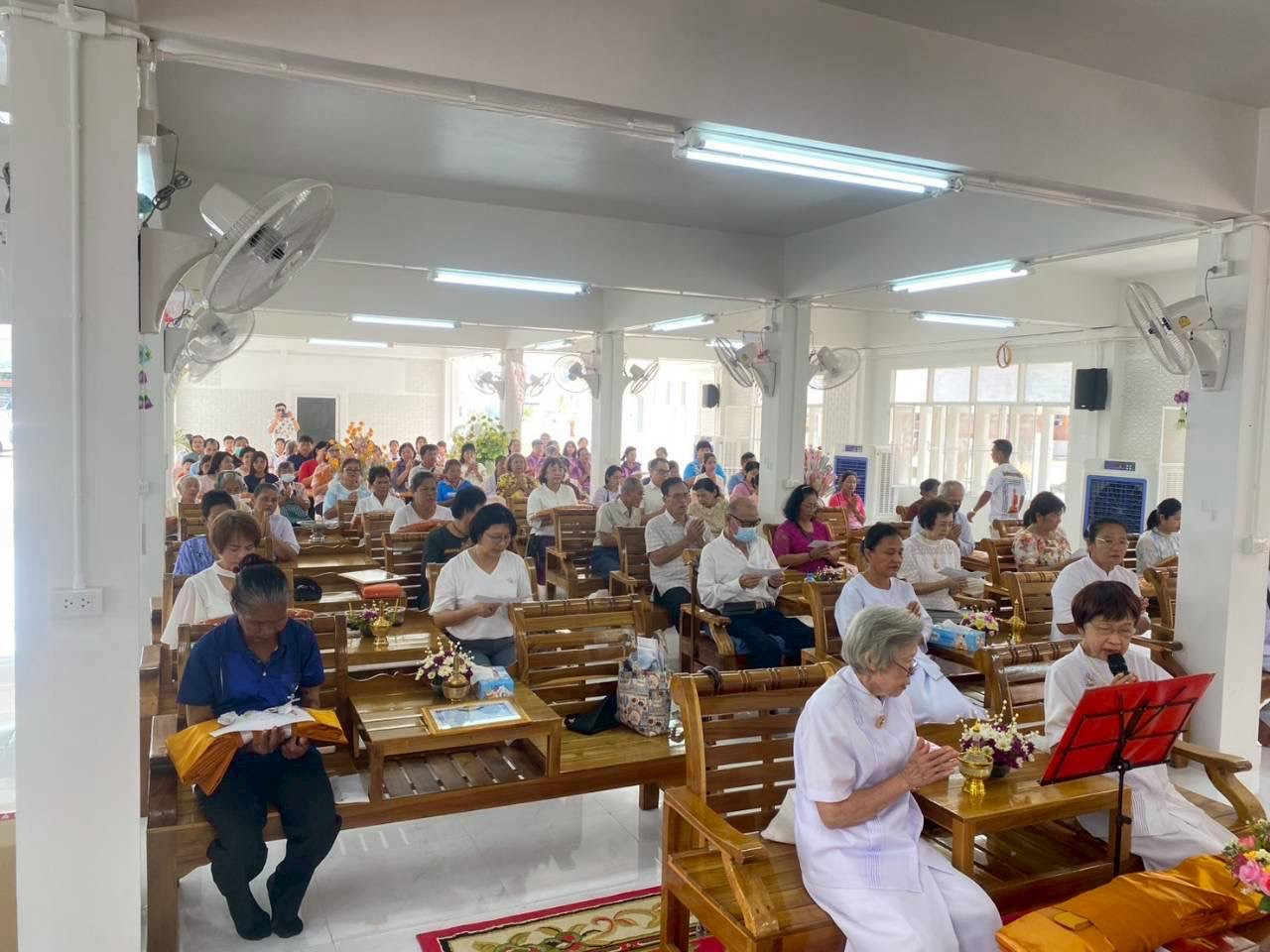 ภาพร่วมพิธีกรรมวัดห้วยเจริญ