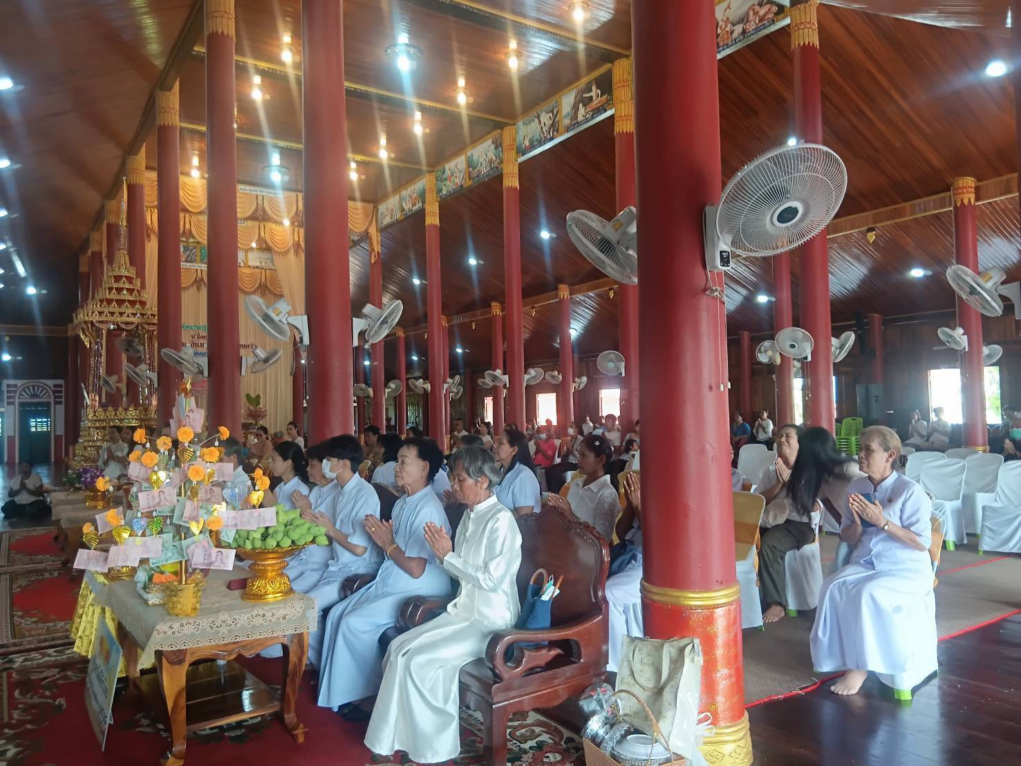 ภาพร่วมพิธีกรรมวัดดอนตาจีน