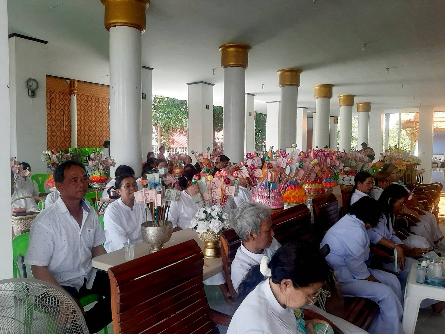 ภาพร่วมพิธีกรรมวัดดอนหอคอย