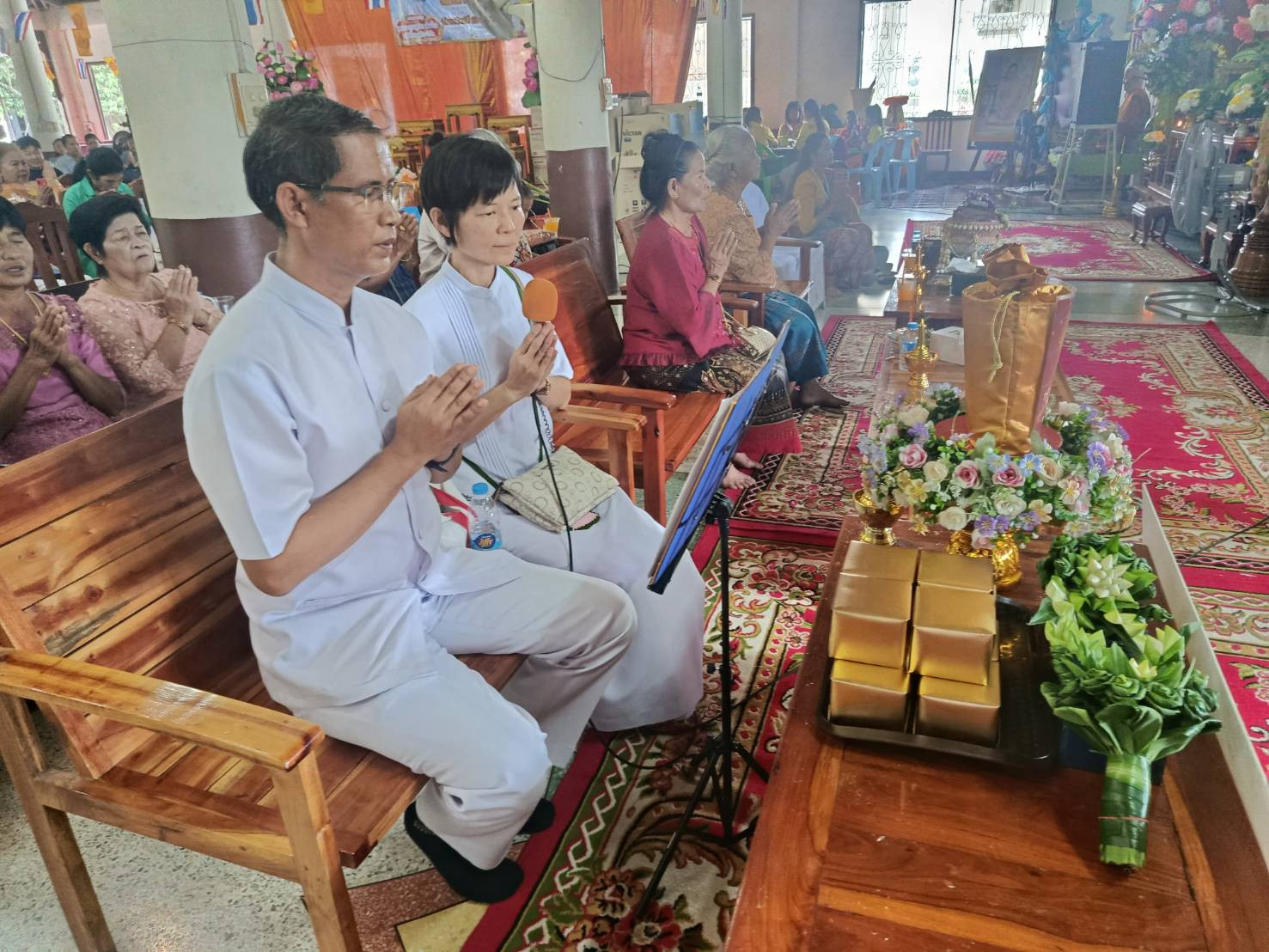 ภาพกล่าวคำถวายกฐินวัดโป่งพรานอินทร์