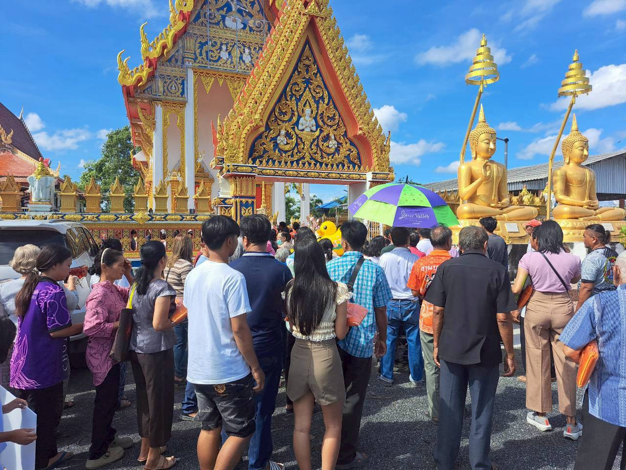 ภาพร่วมพิธีกรรมวัดศรีประทุนทอง