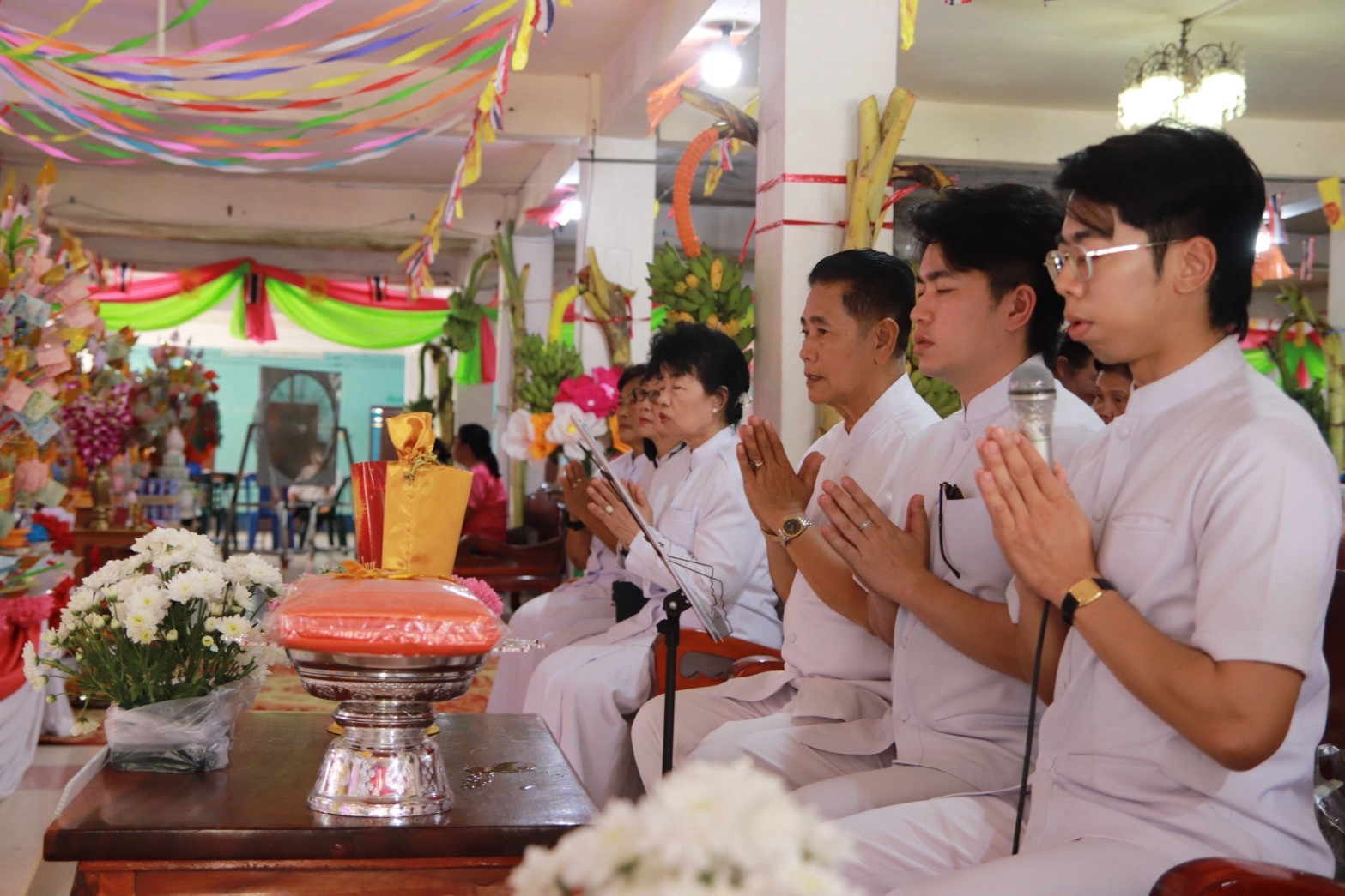 ภาพกล่าวคำถวายกฐินวัดทัพหลวง