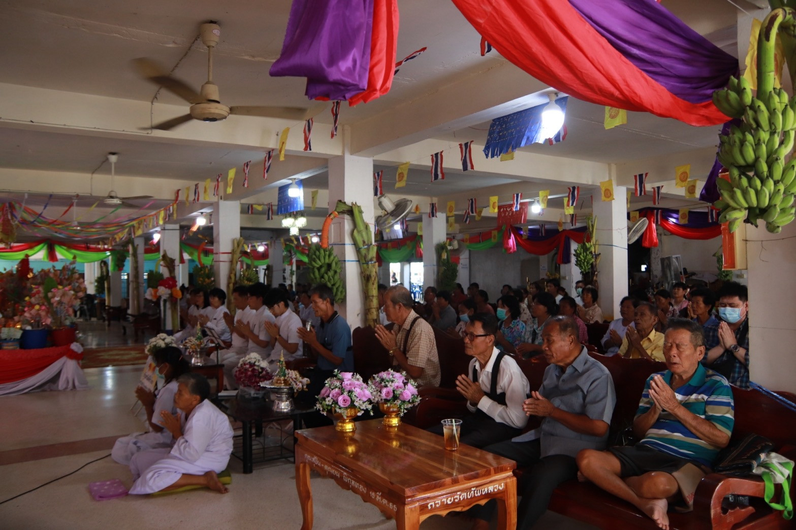 ภาพร่วมพิธีกรรมวัดทัพหลวง