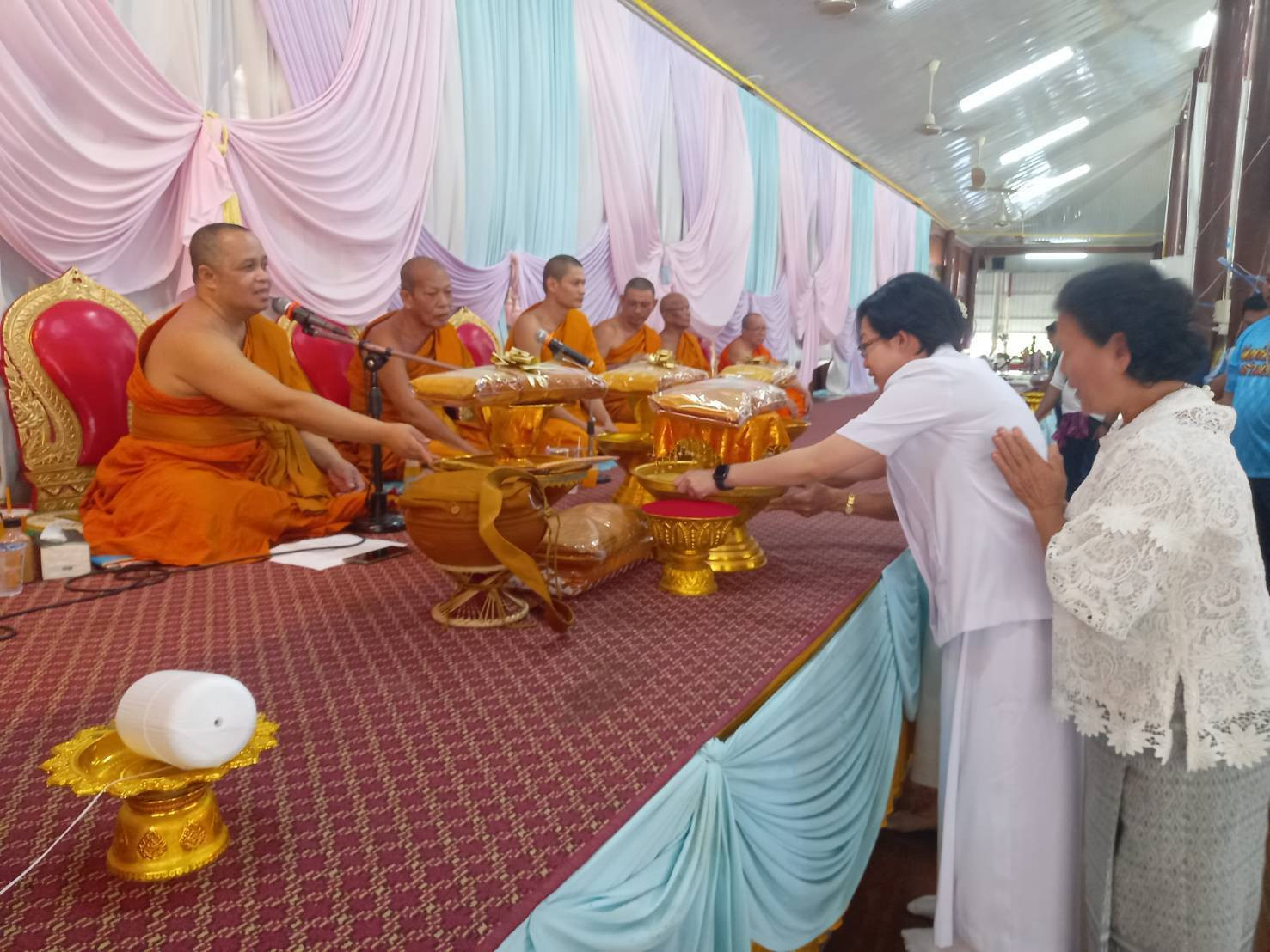 ภาพร่วมพิธีกรรมวัดวังพลับเหนือ