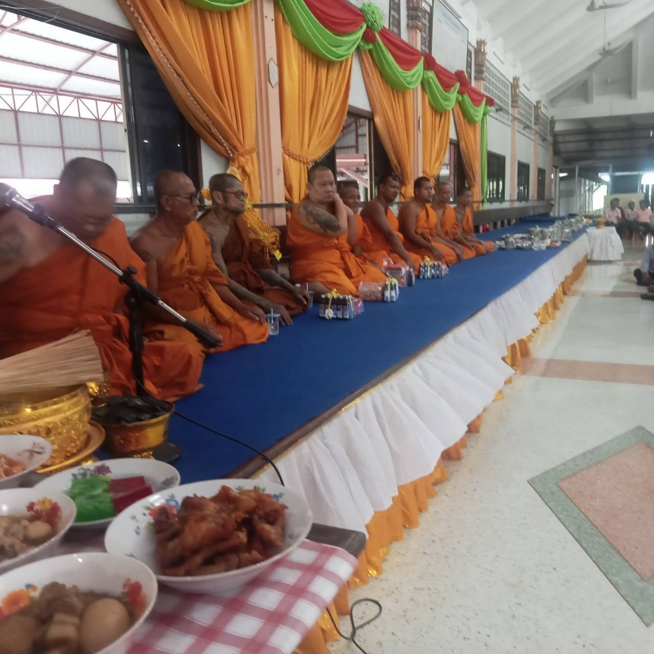 ภาพร่วมพิธีกรรมวัดหนองสาหร่าย