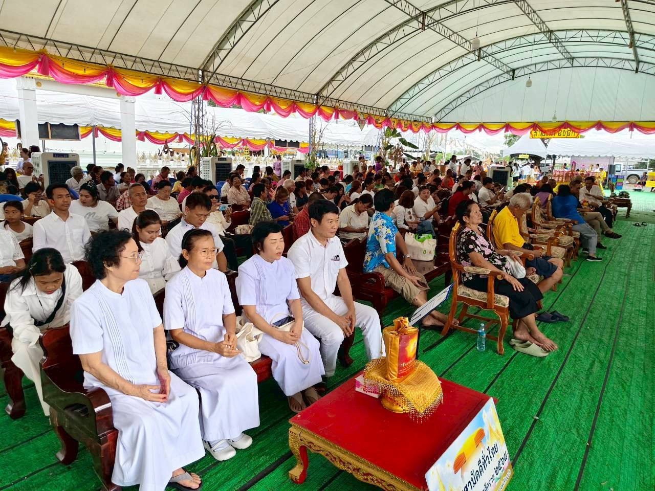 ภาพร่วมพิธีกรรมวัดบ่อสำราญ