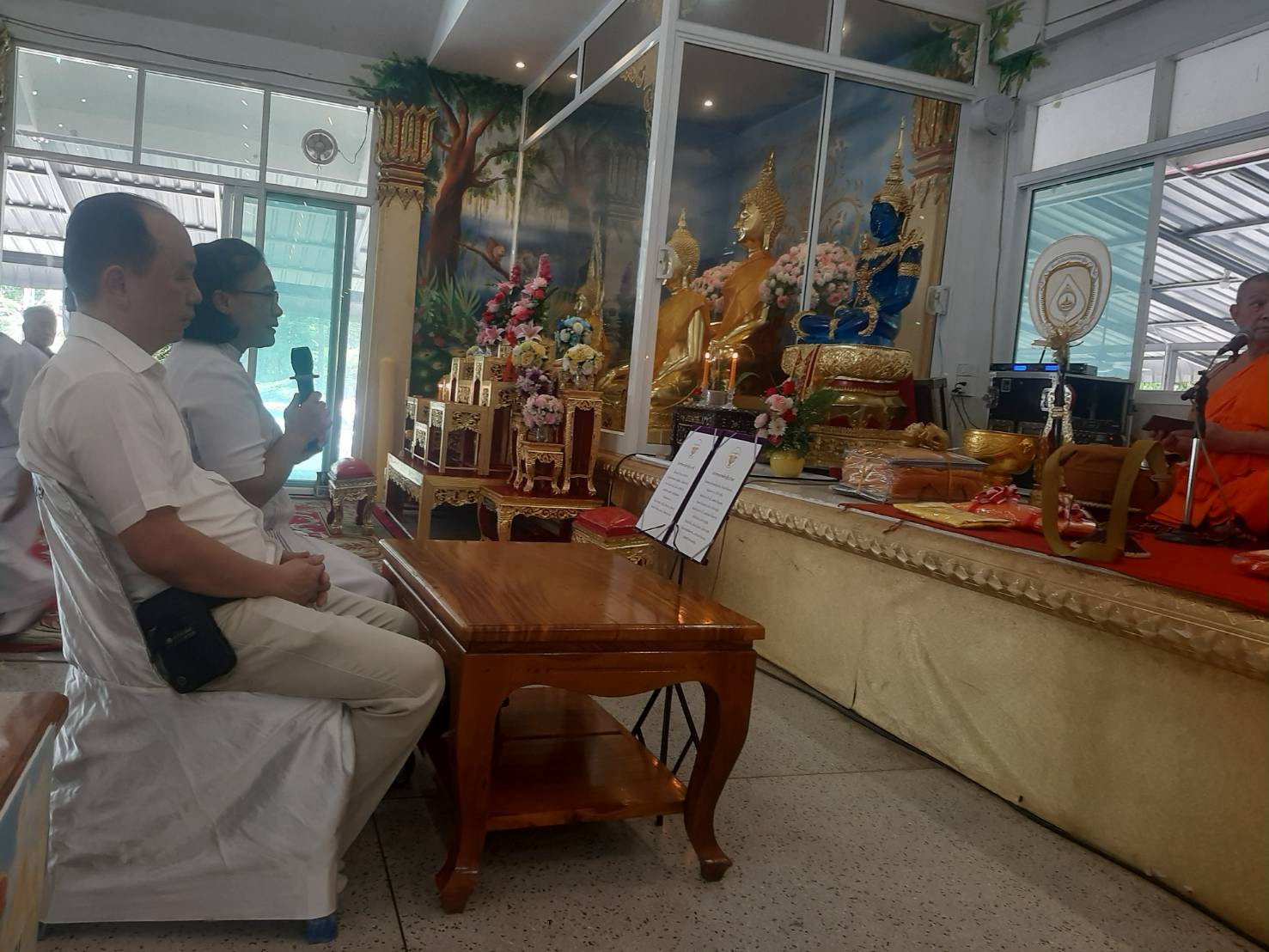 ภาพกล่าวคำถวายกฐินวัดเขาพระศรีสรรเพชรญาราม