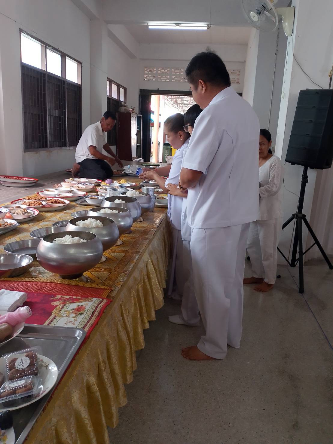 ภาพร่วมพิธีกรรมวัดไผ่แอกสามัคคีธรรม