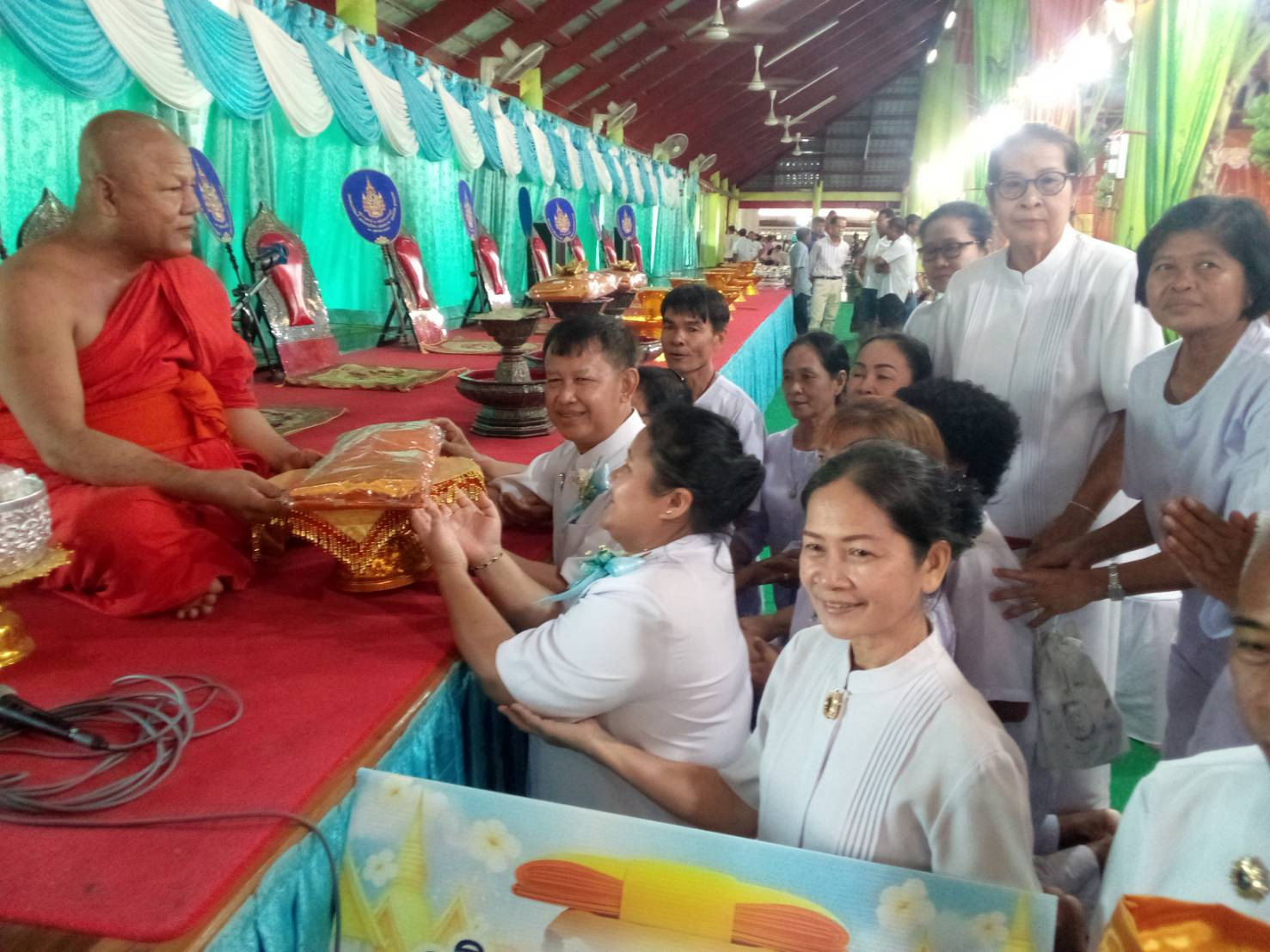 ภาพร่วมพิธีกรรมวัดไชยนาราษฎร์