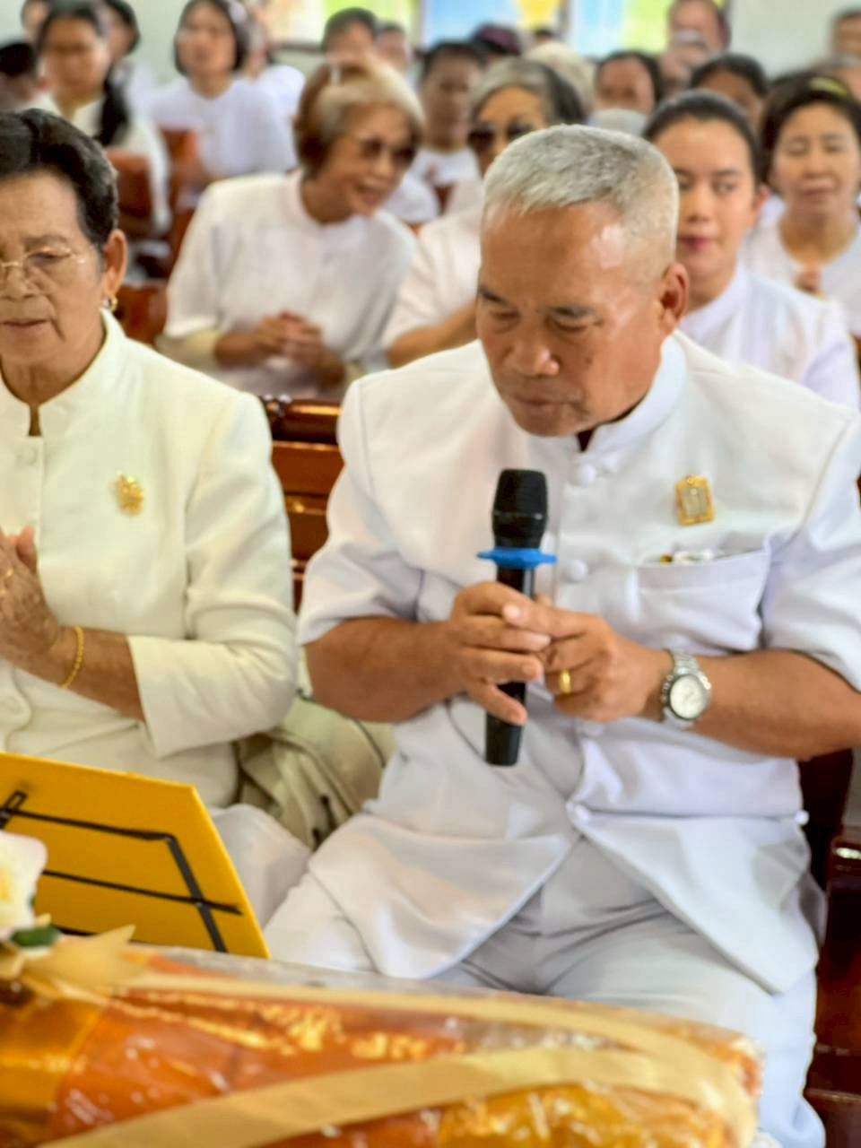 ภาพร่วมพิธีกรรมวัดวังกระทิง