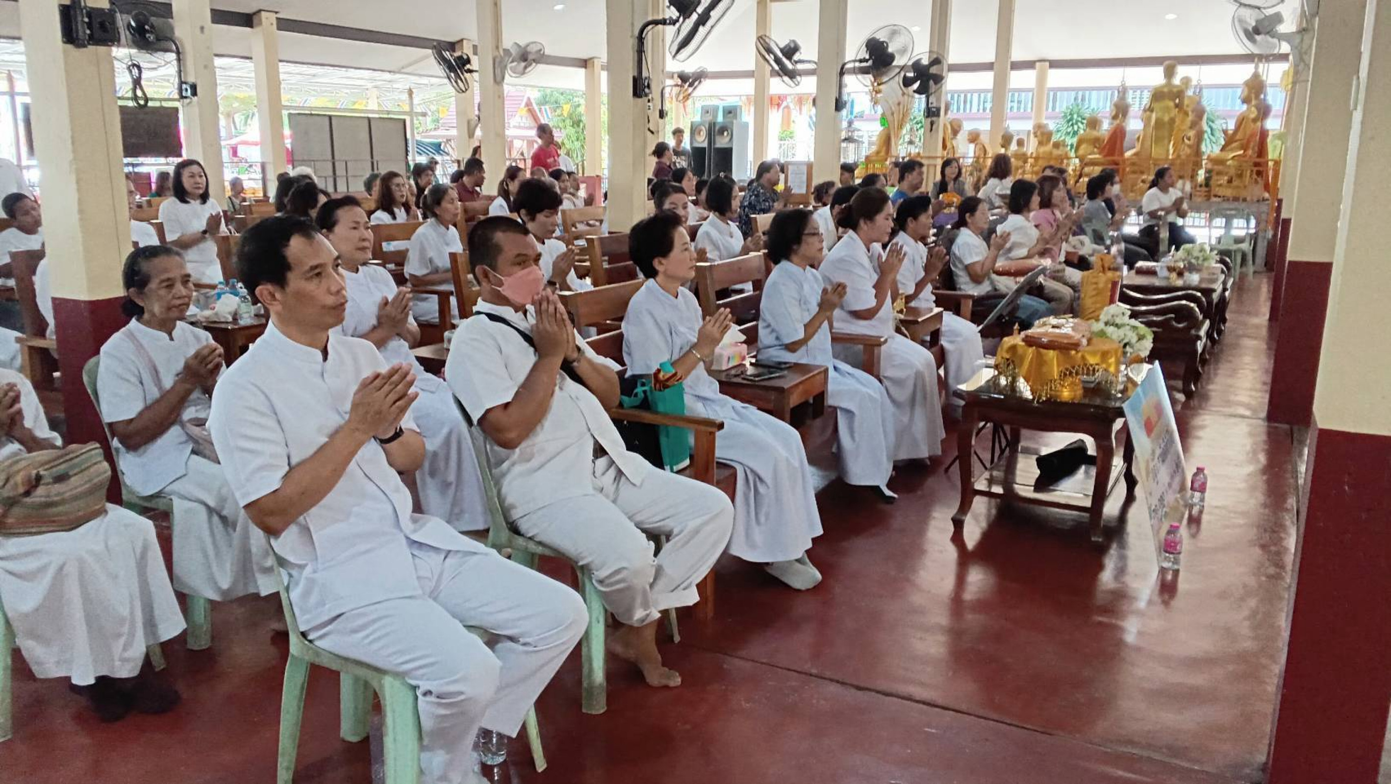 ภาพร่วมพิธีกรรมวัดหนองคัน