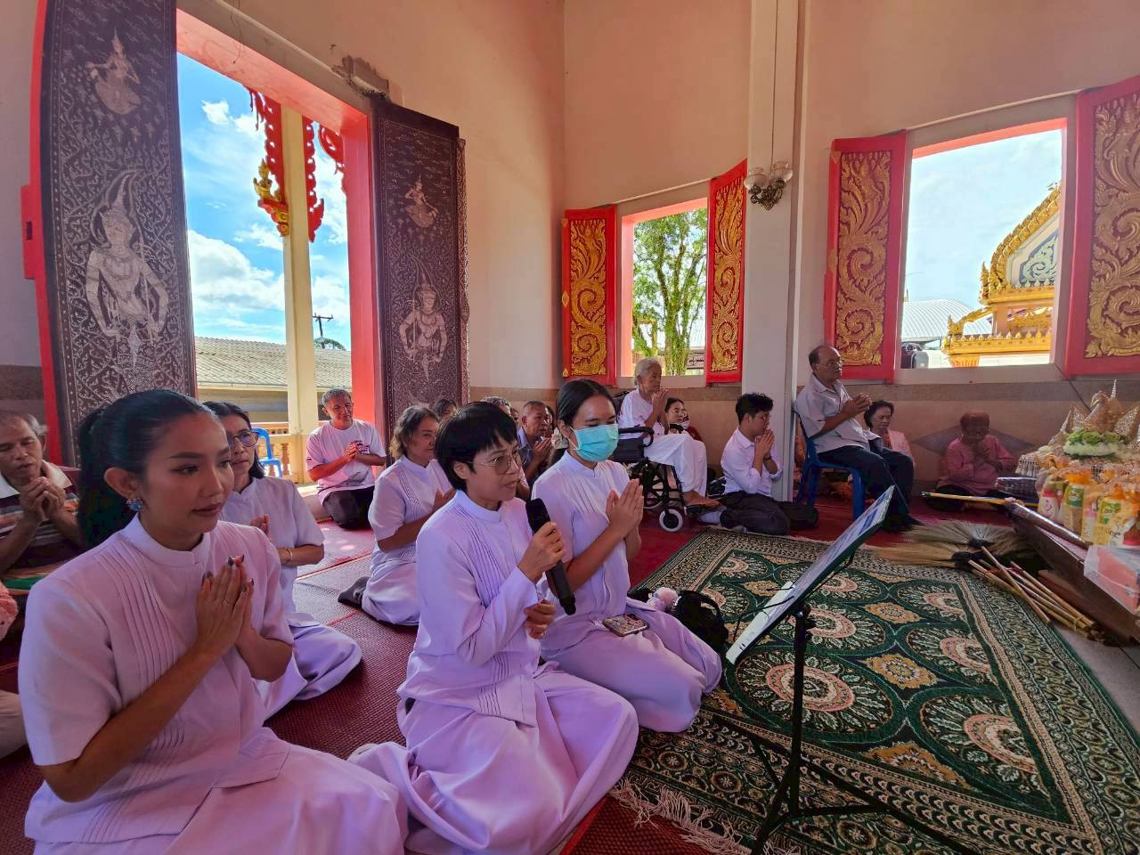 ภาพกล่าวคำถวายกฐินวัดเกาะขวาง