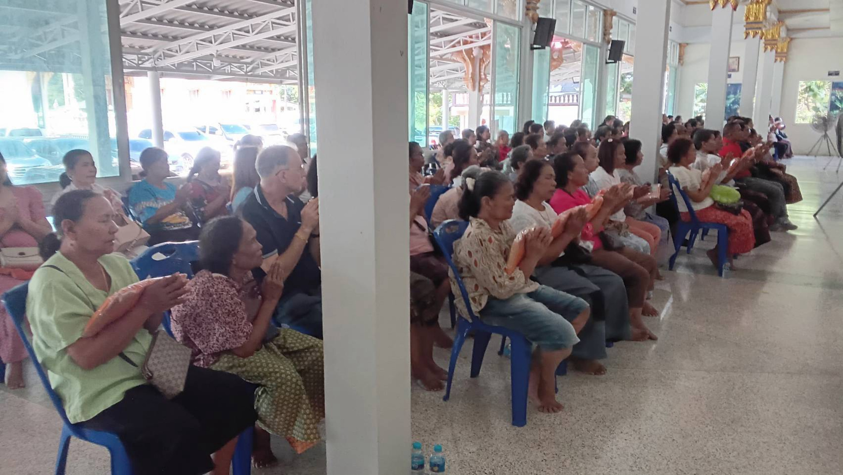 ภาพร่วมพิธีกรรมวัดตะกาดเง้า