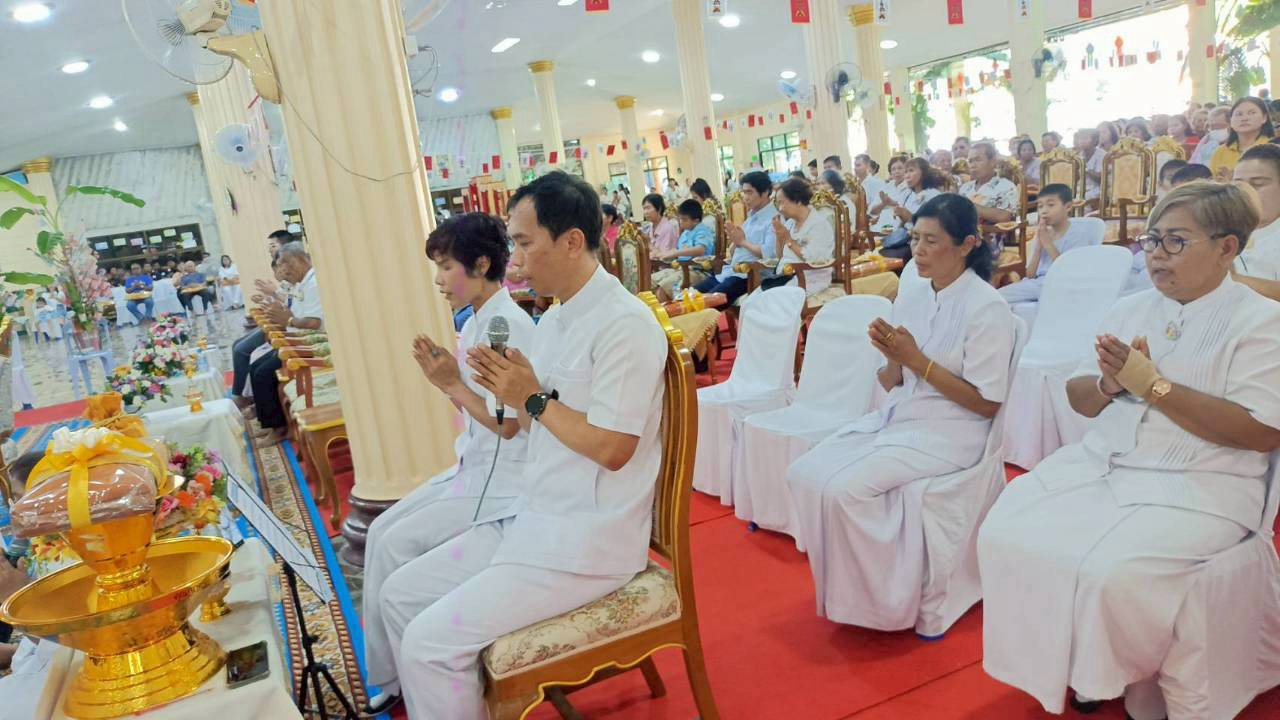 ภาพร่วมพิธีกรรมวัดทับนคร