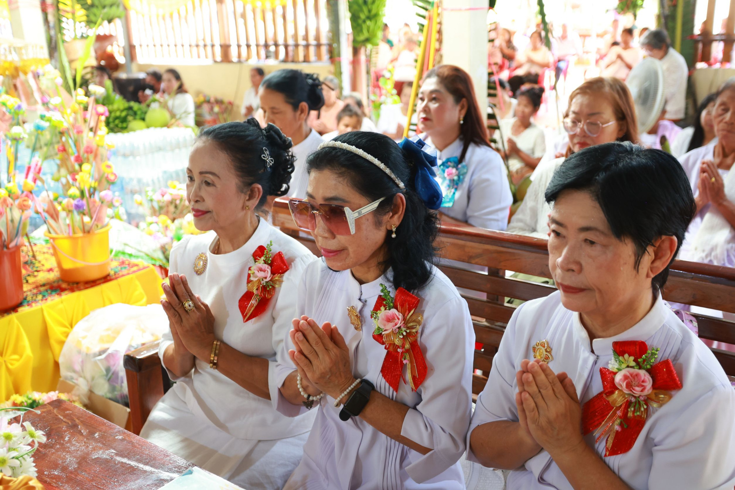 ภาพร่วมพิธีกรรมวัดป่าภูงาม