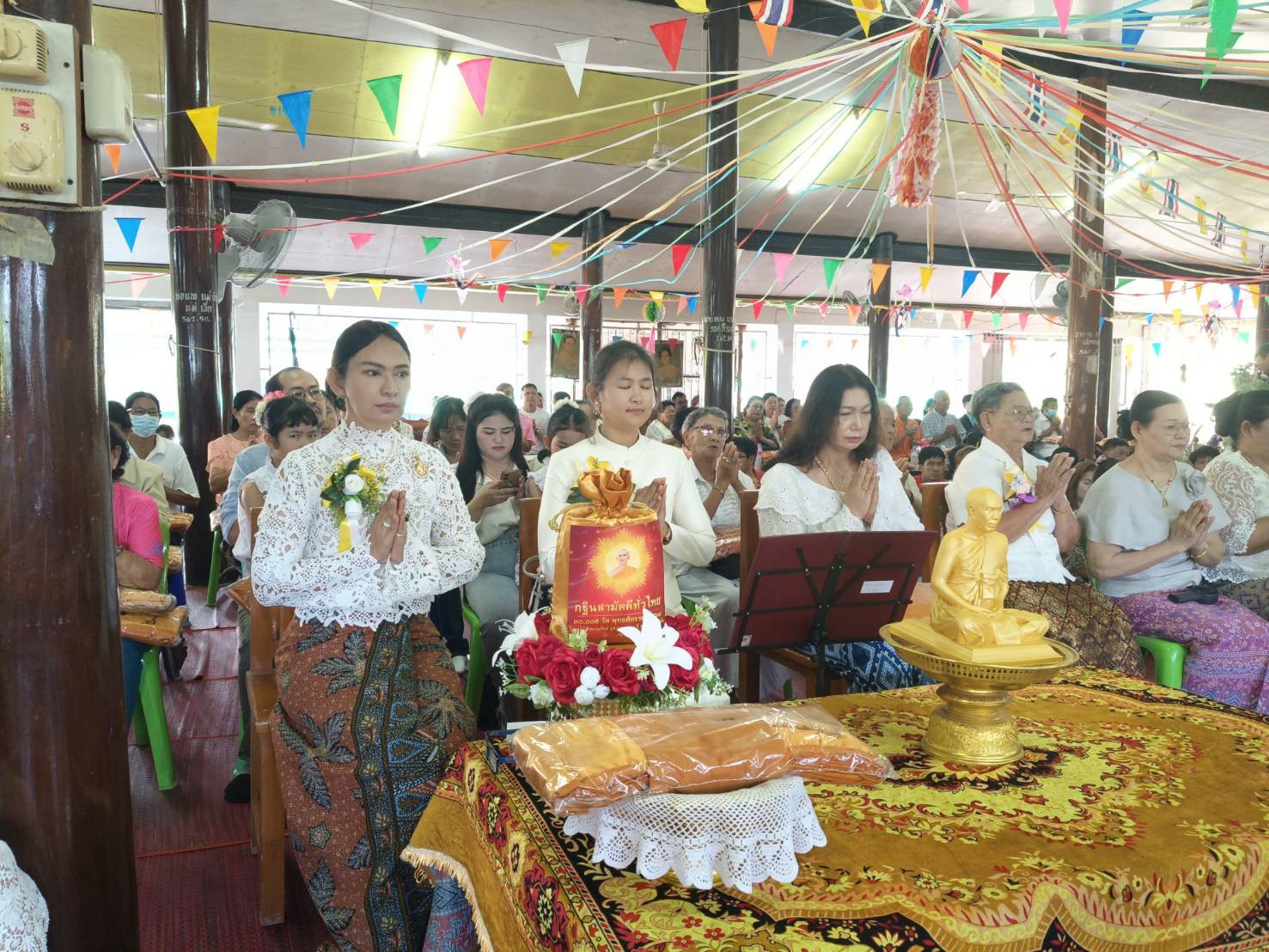 ภาพร่วมพิธีกรรมวัดทุ่งสะเดา