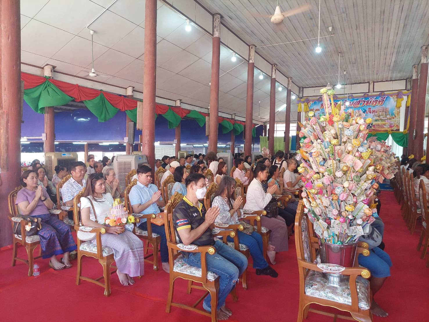 ภาพร่วมพิธีกรรมวัดบางกระเจ็ด