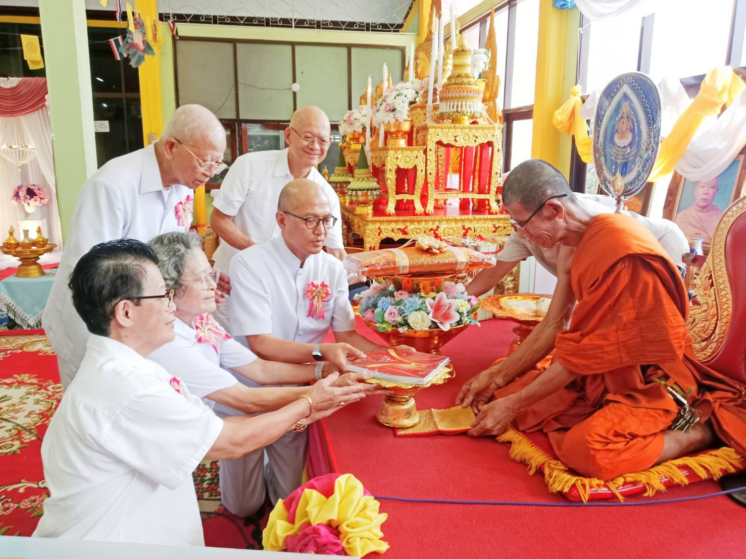 ภาพร่วมพิธีกรรมวัดแหลมไผ่ศรี