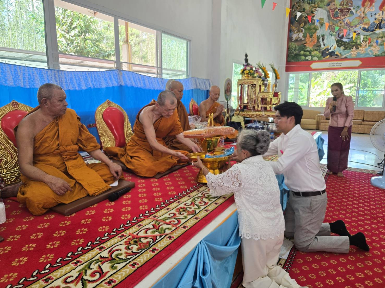 ภาพร่วมพิธีกรรมที่พักสงฆ์โพธิญาณ ปณพรรณ ระวังเหตุ