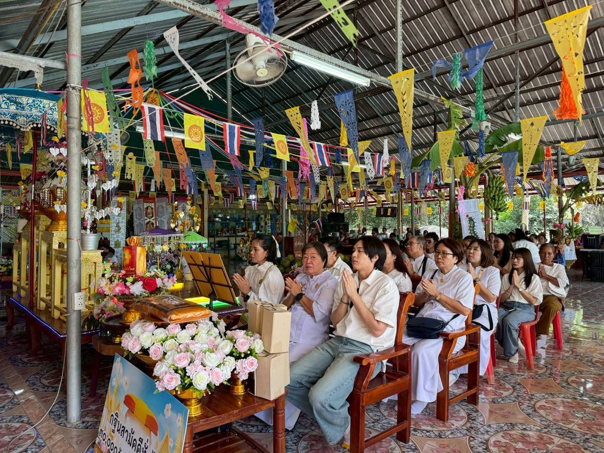 ภาพร่วมพิธีกรรมวัดเขาเจริญสุข
