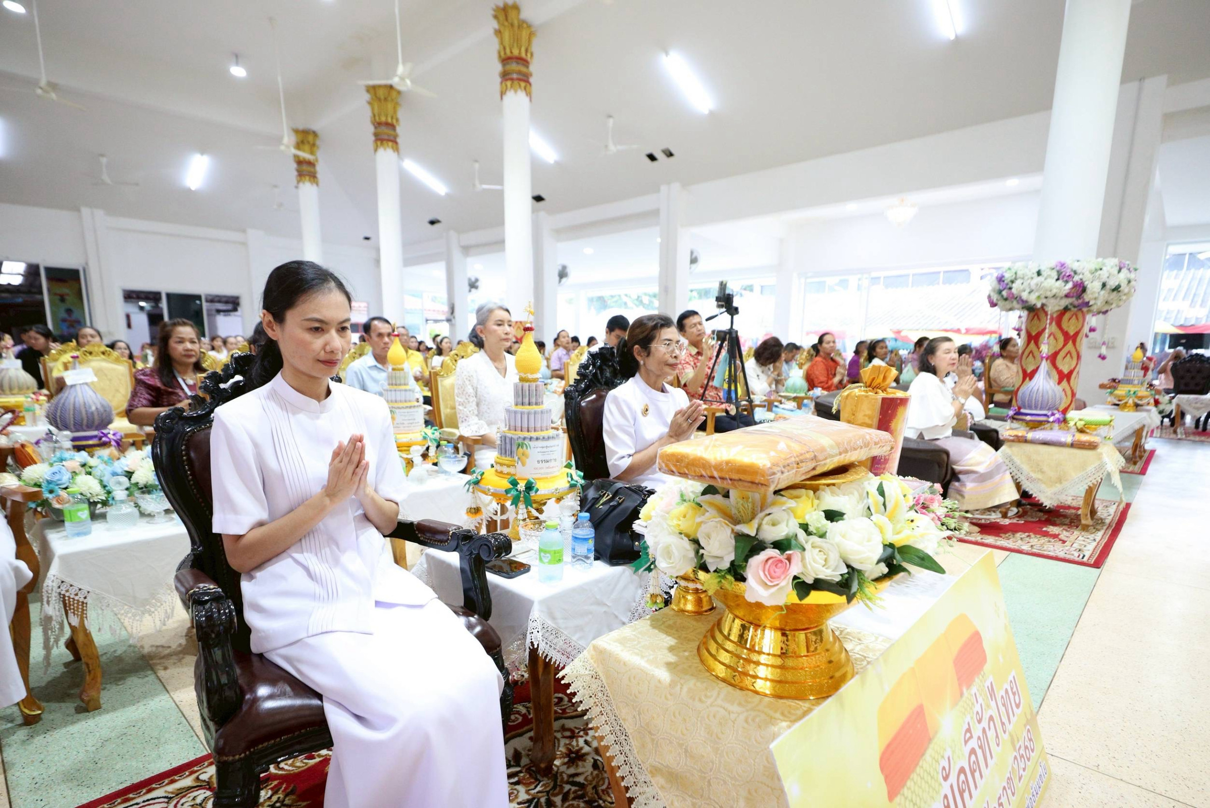 ภาพร่วมพิธีกรรมวัดเนินบุญญาราม